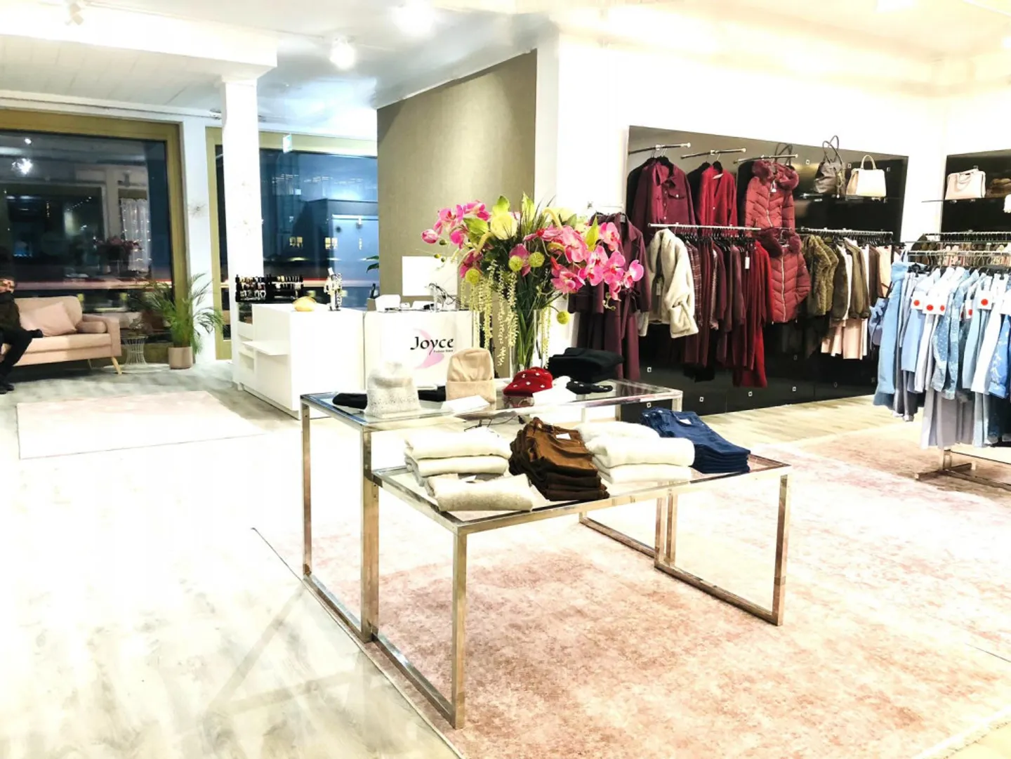 Spazio Commerciale a Sion - Foto 1 di 6