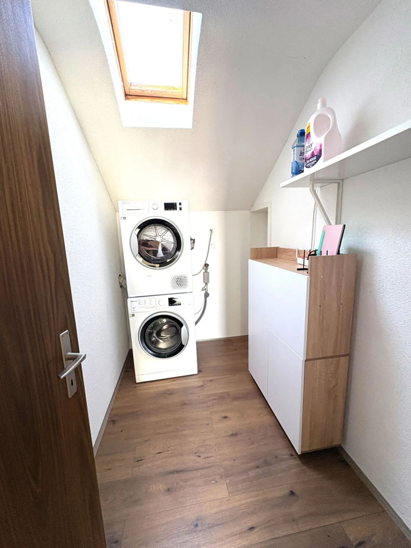 Grosszügige, helle 4.5 Zimmer- Attikawohnung mit Alpensicht - Foto 5 von 13