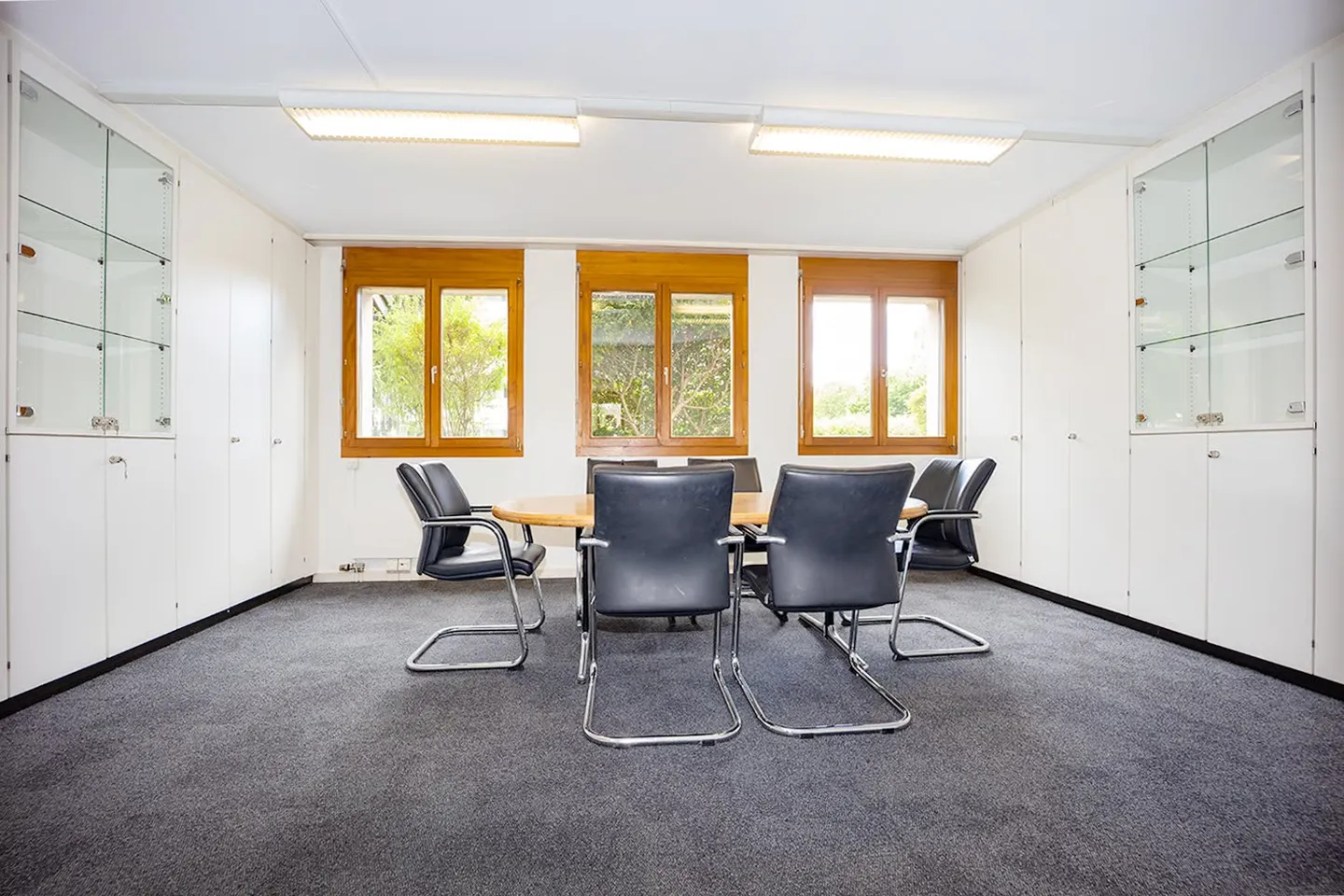 RESERVED - Attractive multifunctional commercial and office spaces with top infrastructure - Photo 11 of 15