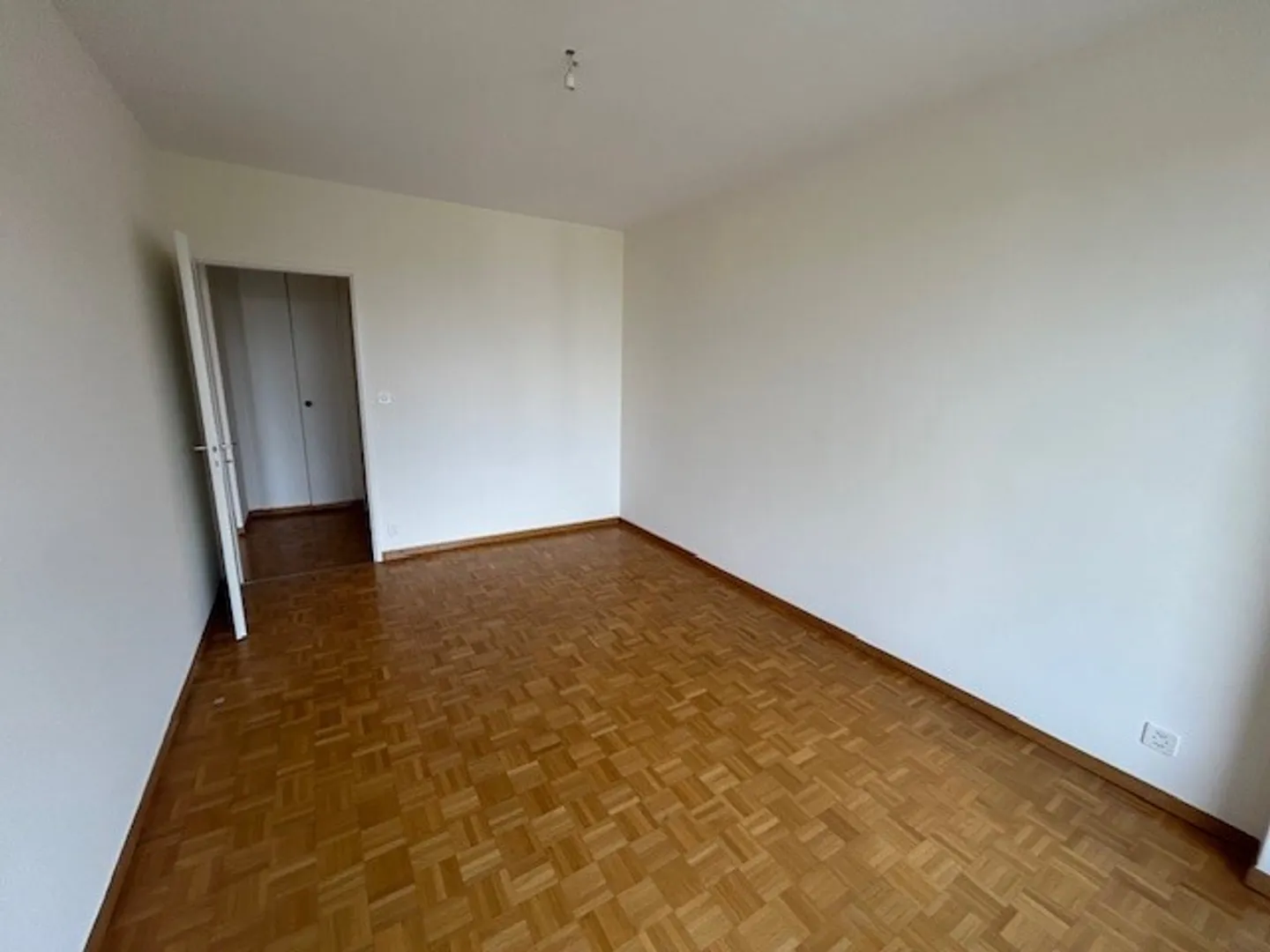 Appartamento 4 locali - Foto 6 di 10