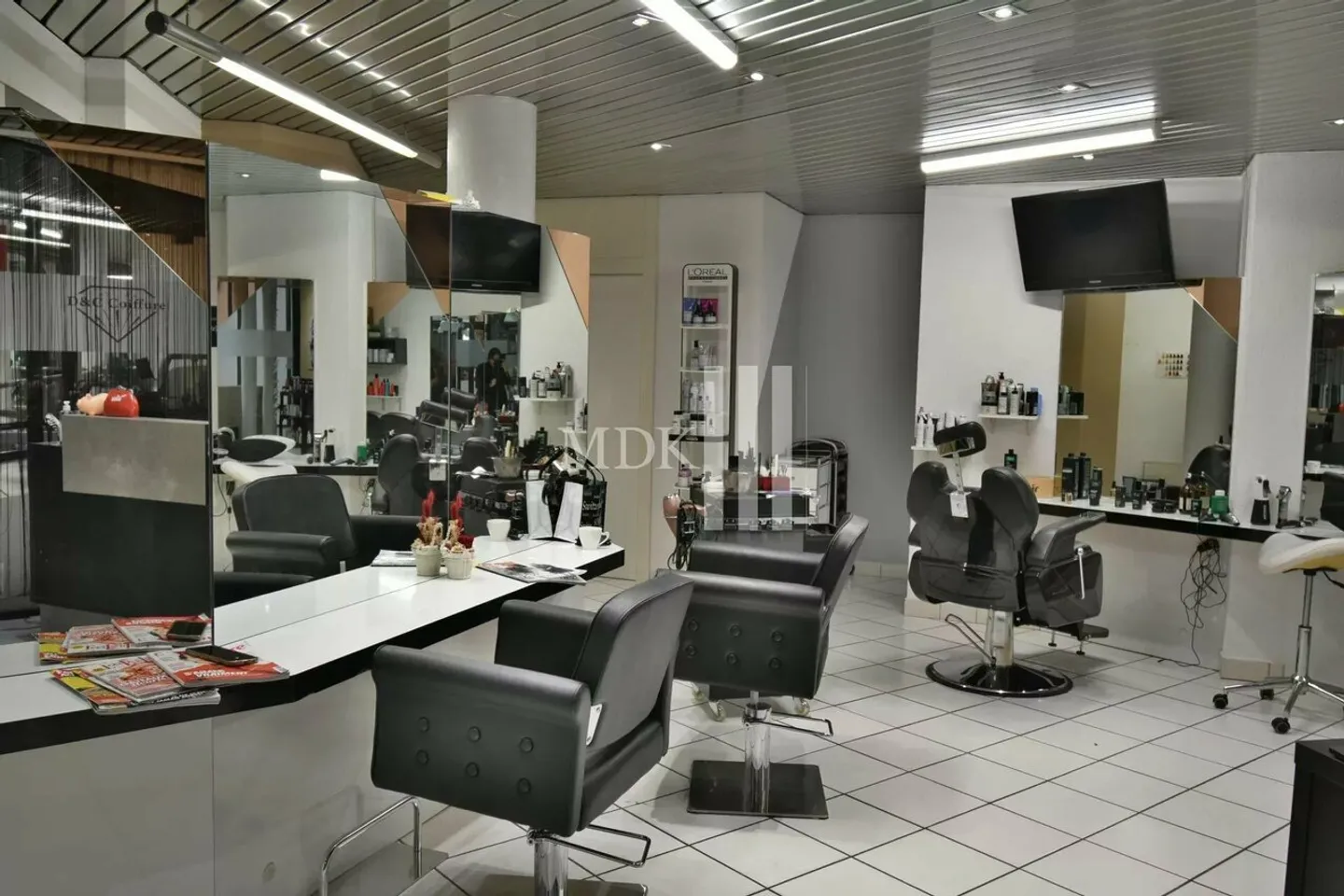Commercial à louer - Photo 2 sur 7