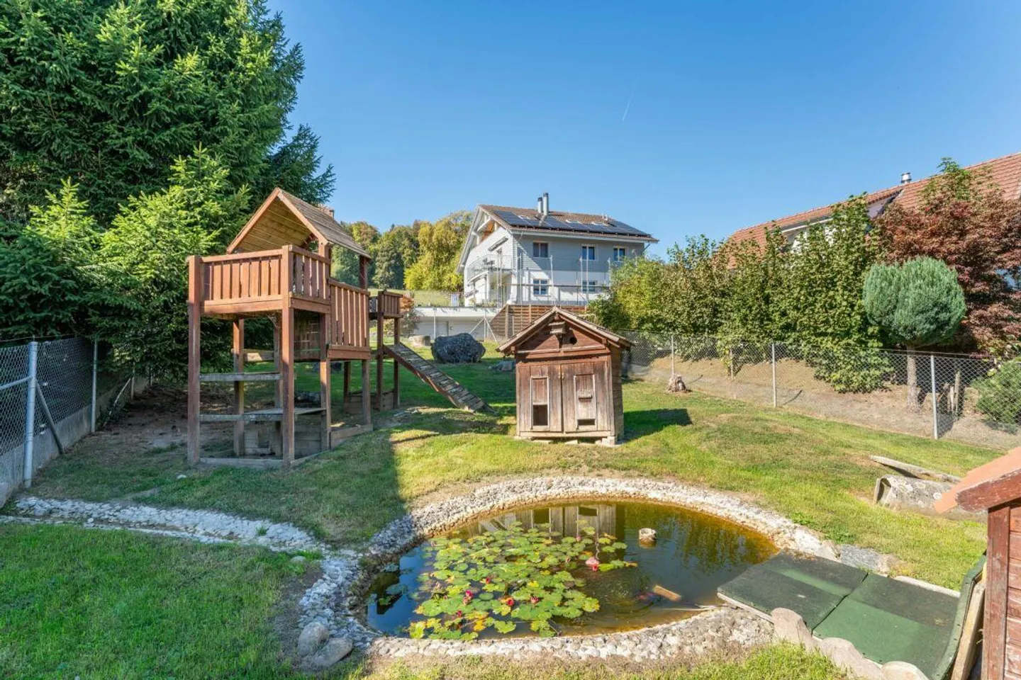 The House with Character - Plenty of Space, Beautiful Wooden Elements and a Garden - Photo 5 of 15