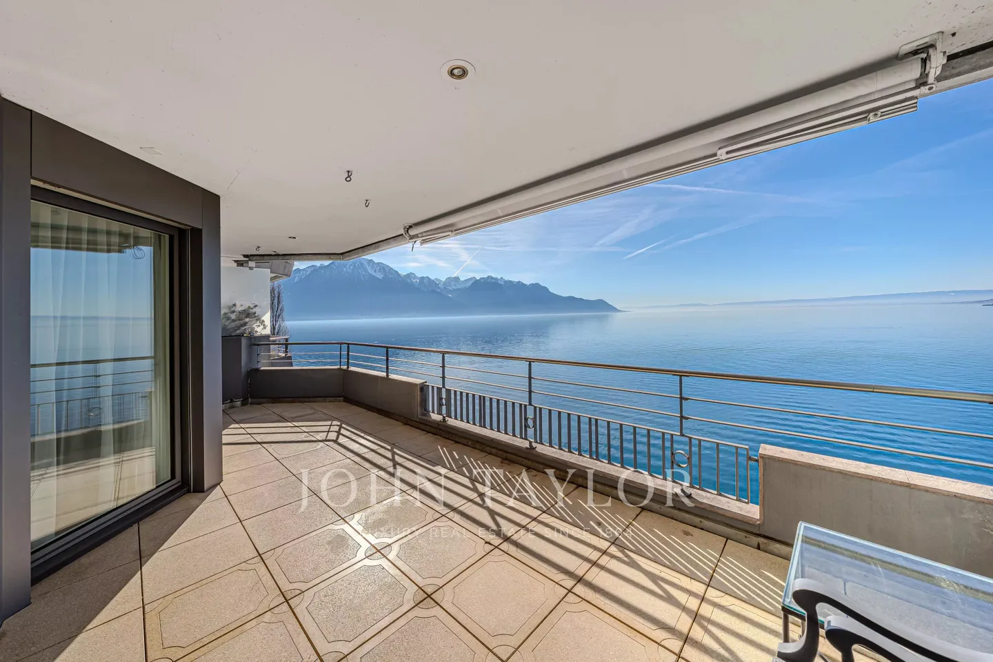 3,5-Zimmer-Wohnung in erster Reihe am See - Foto 2 von 12