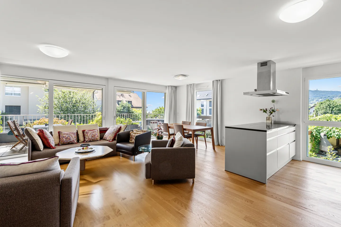 Appartamento di lusso 4,5 nel centro di St-Légier - Foto 11 di 14