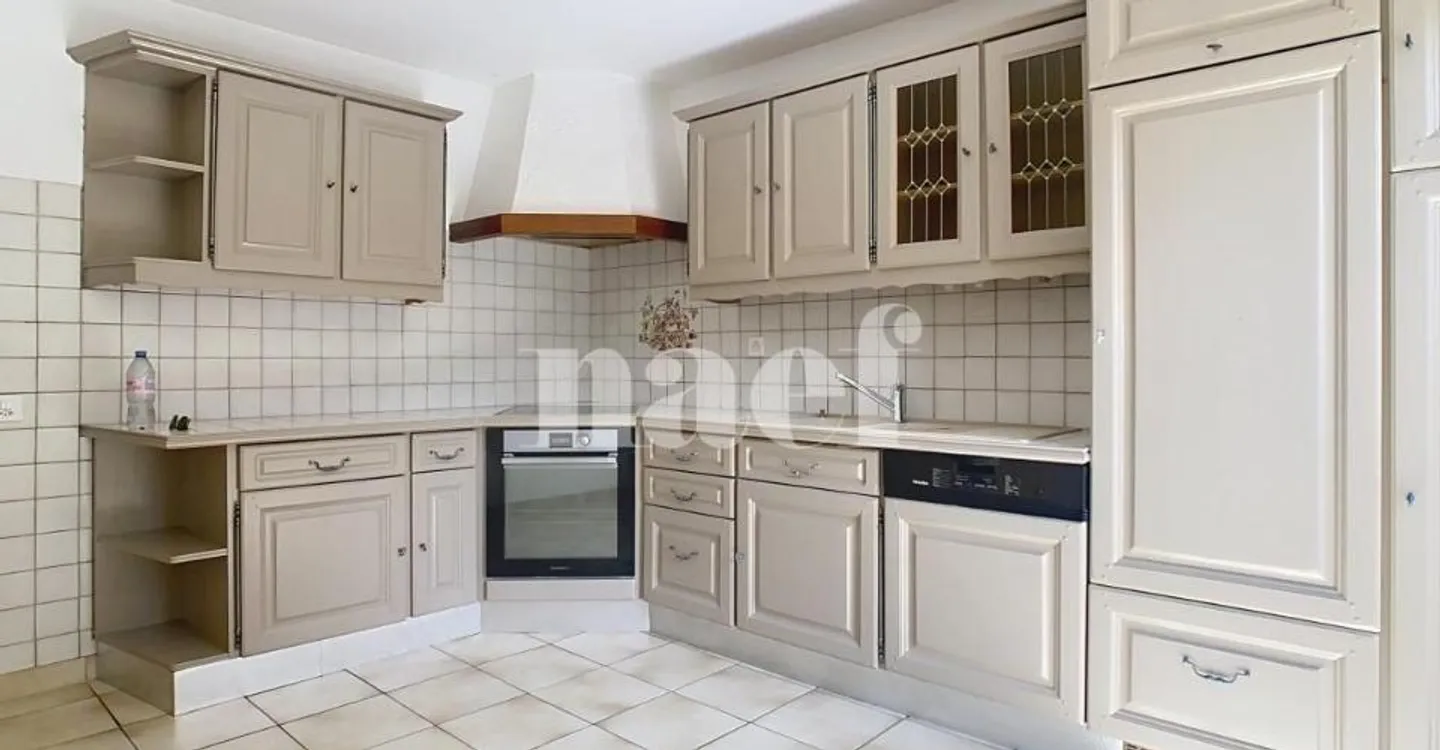 Maison Jumelle Charmante - Photo 3 sur 8