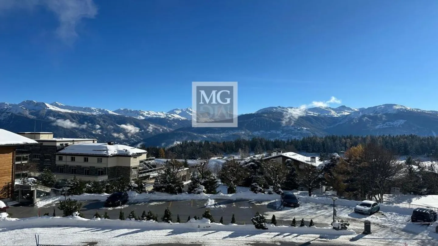 Christmas Stay in Crans-Montana – For rent 3.5-room apartment with panoramic view - Photo 1 of 9