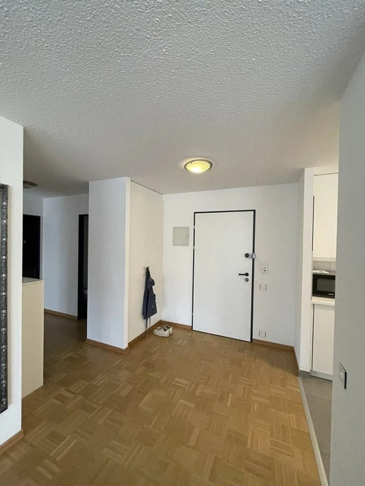 Zu ergreifen! Wunderschöne Wohnung in einem Wohngebiet! - Foto 2 von 7