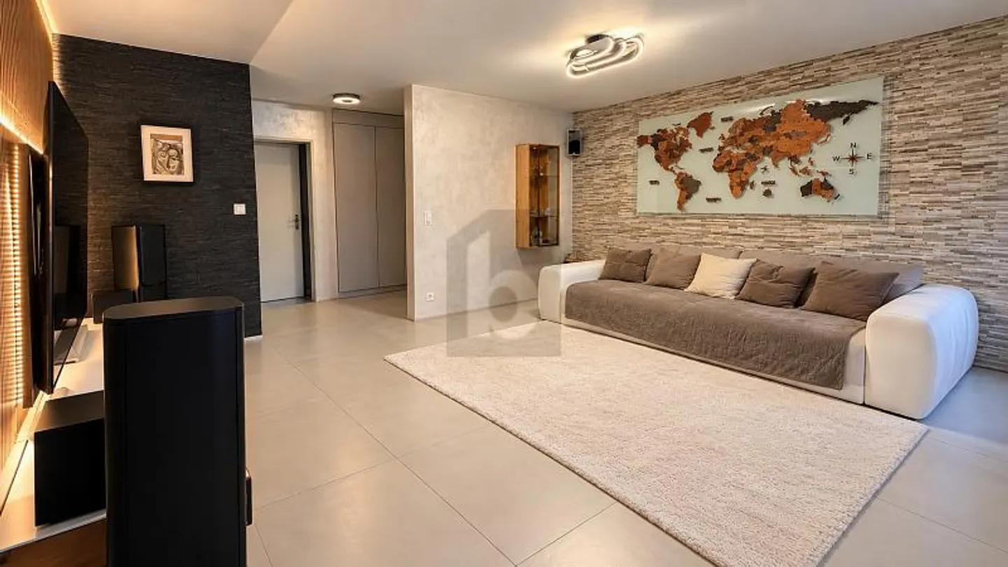 HIGH QUALITY WITH SPACIOUS BALCONY! - Photo 2 of 6