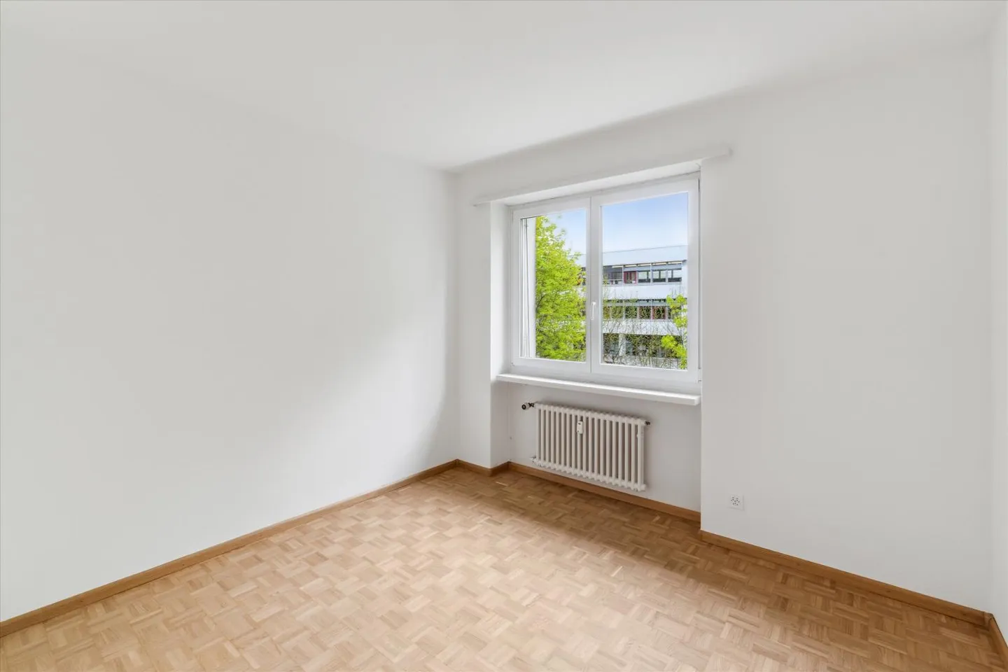 Friendly bright apartment in Riehen - Photo 5 of 5