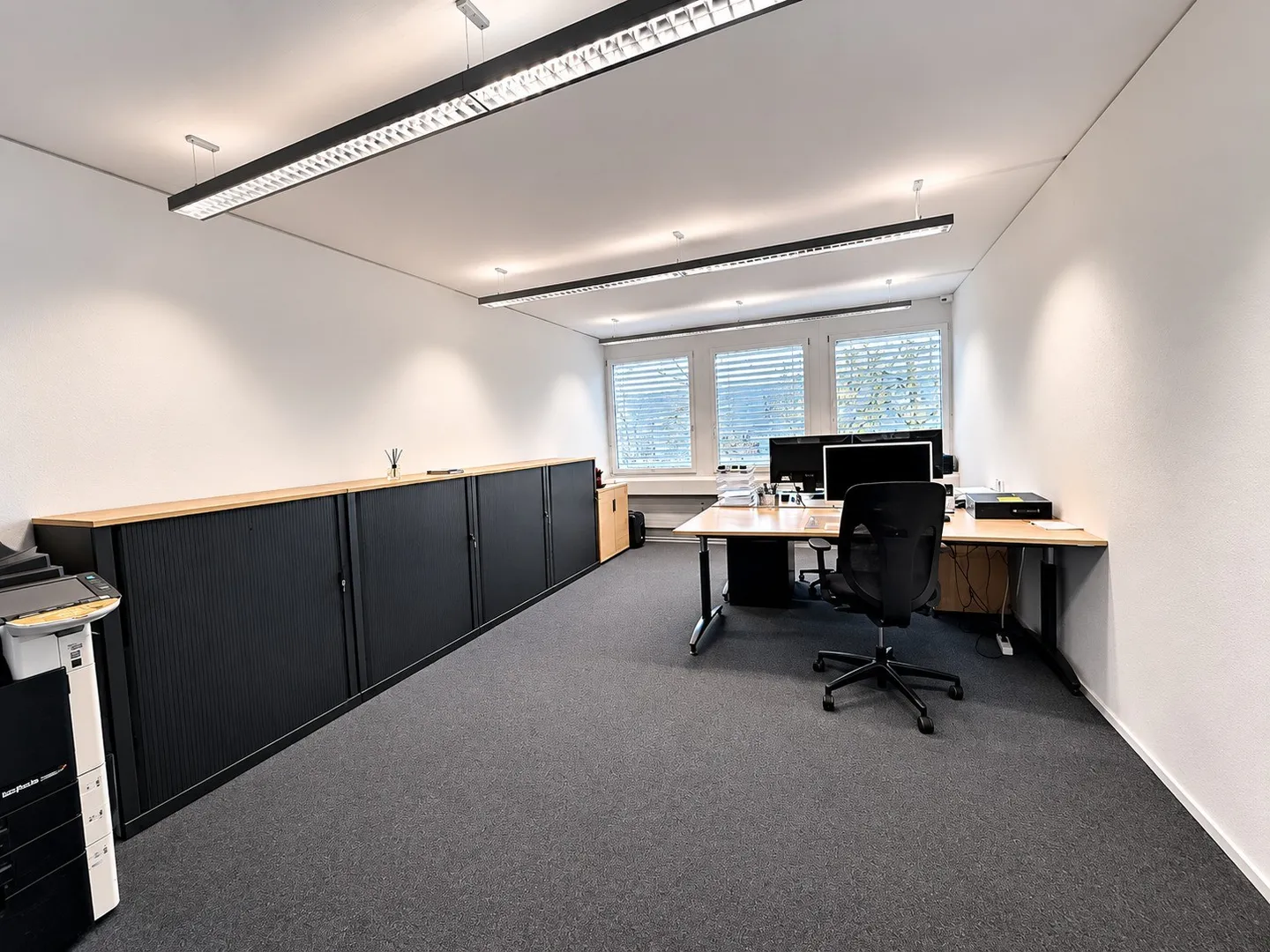 Modern Coworking Office in Zug - Photo 1 of 4