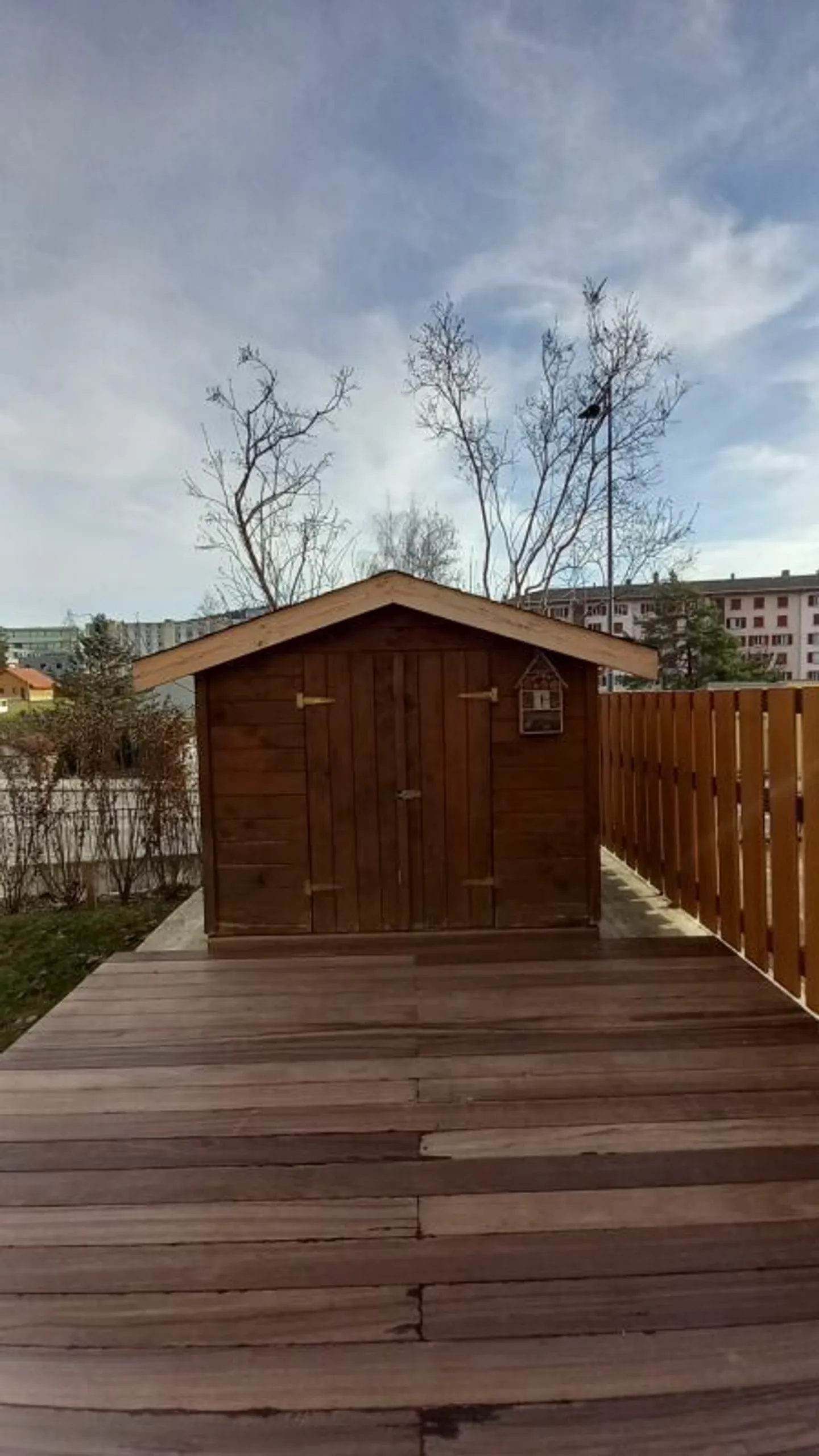 Renovated 5-room apartment with private garden - Photo 12 of 12