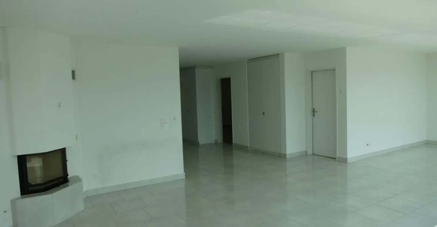Maisonette esclusiva di 4,5 stanze con vista mozzafiato su Zurigo - Foto 2 di 8