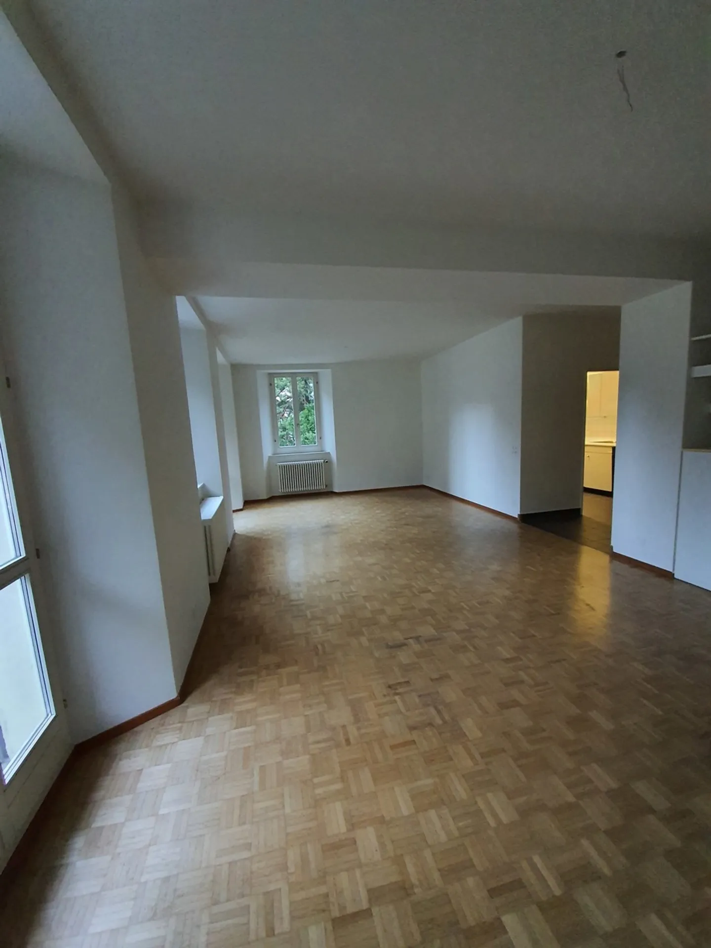Appartement spacieux - Photo 4 sur 10