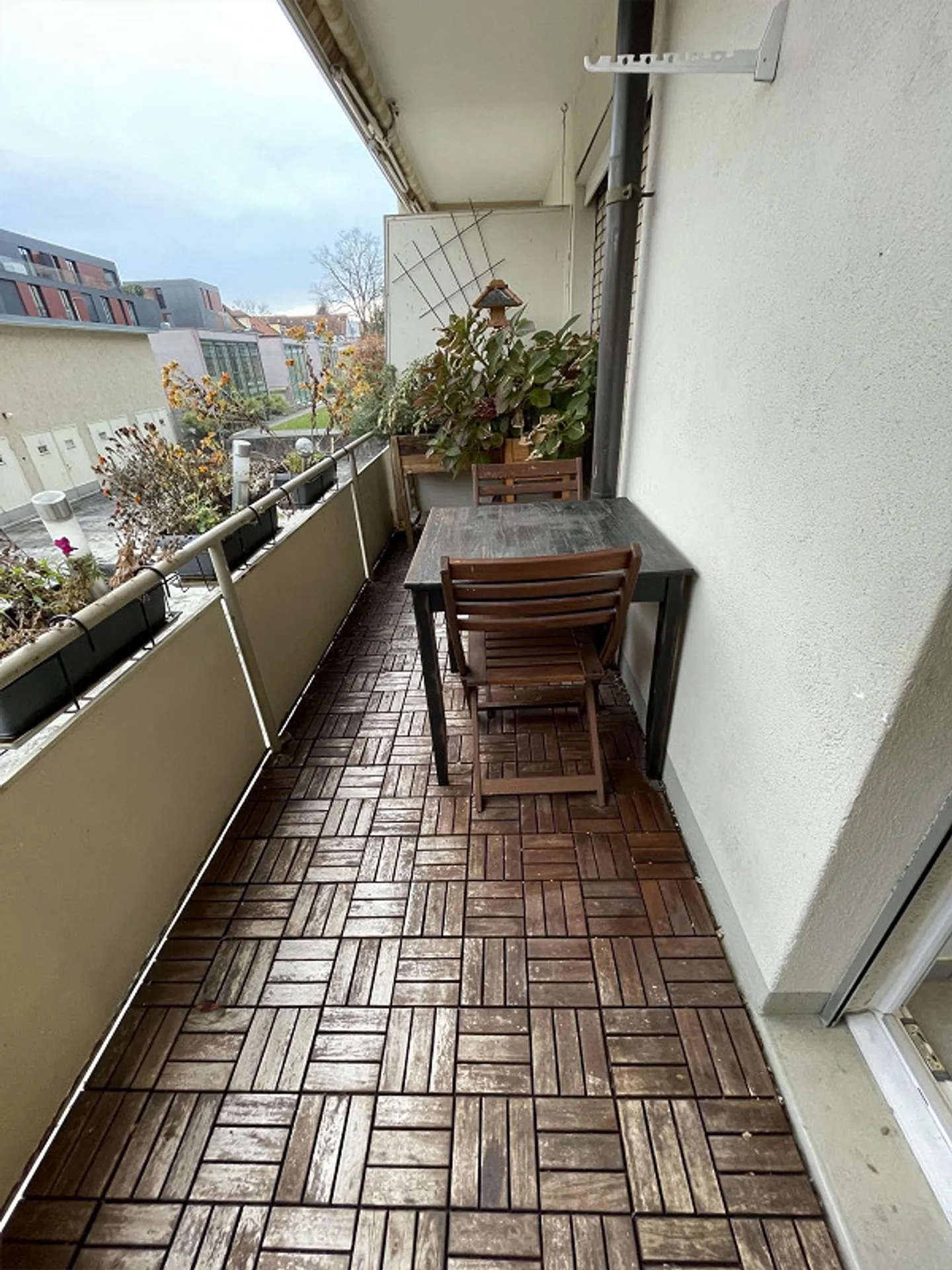 Charmante appartement 2 pièces avec balcon dans le quartier populaire de Neubad - Photo 7 sur 7