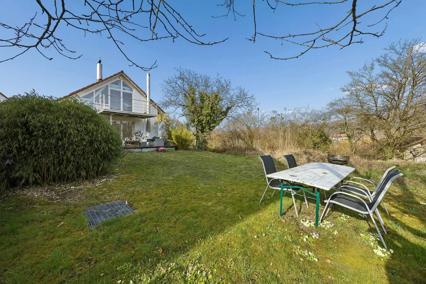 Votre nouveau chez-vous : situé au calme, spacieux et plein de possibilités ! - Photo 1 sur 13
