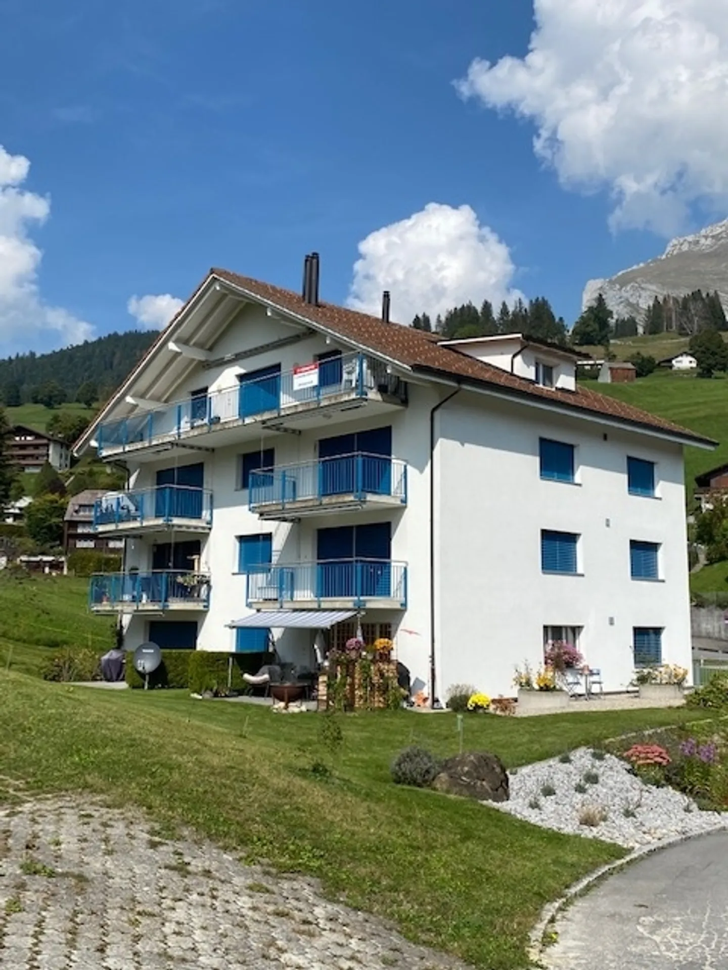 Top penthouse (furnished) with breathtaking view - Photo 1 of 13