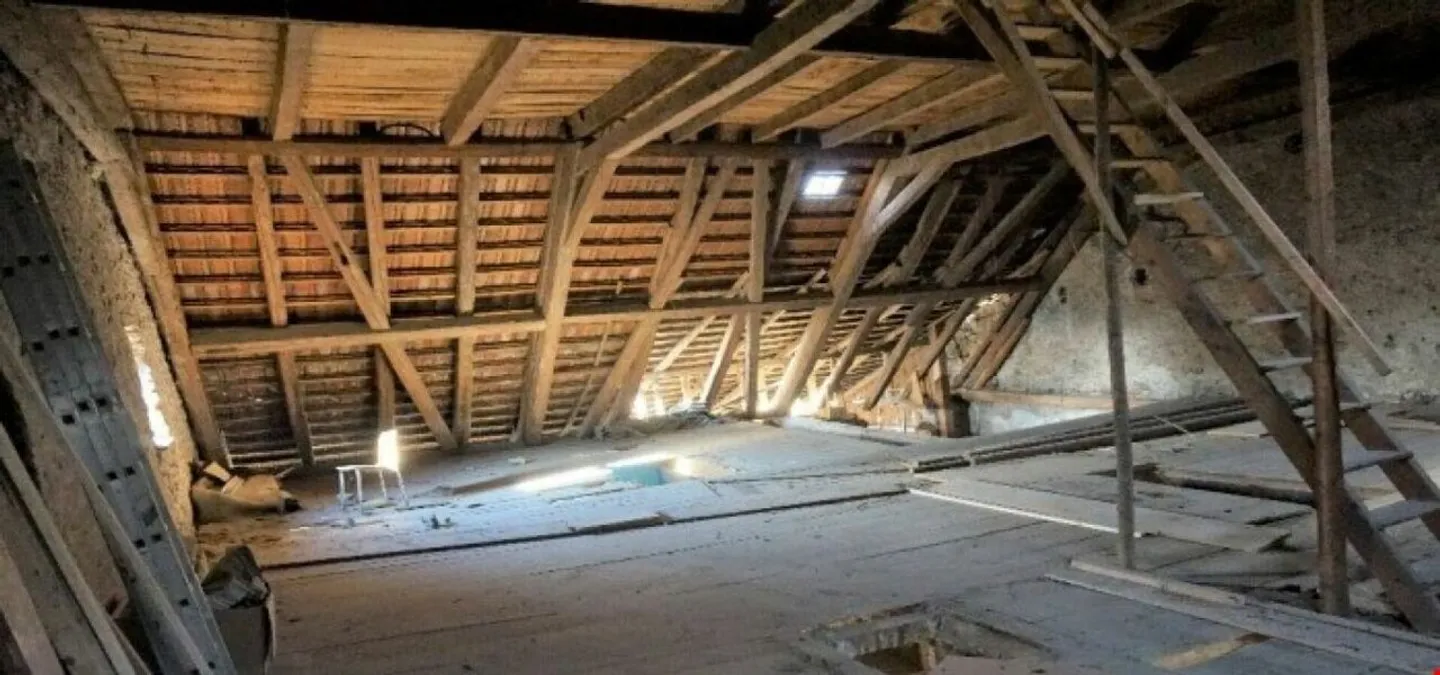 Mehrfamilienhaus in Grossdietwil - zentral gelegen mit attraktivem Entwicklungspotenzial - Foto 4 von 10