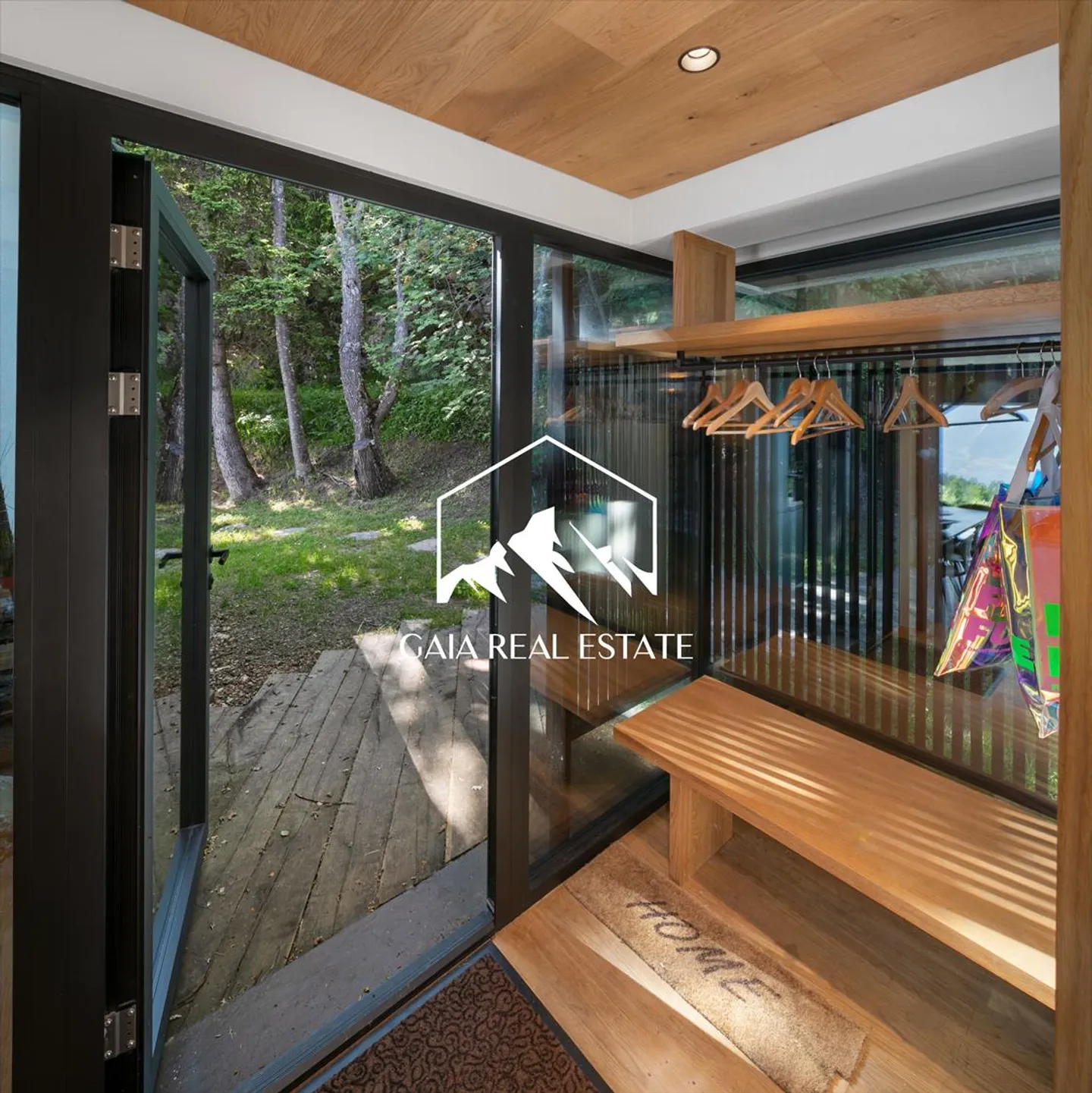 Chalet 5.5 rooms - Photo 7 of 24