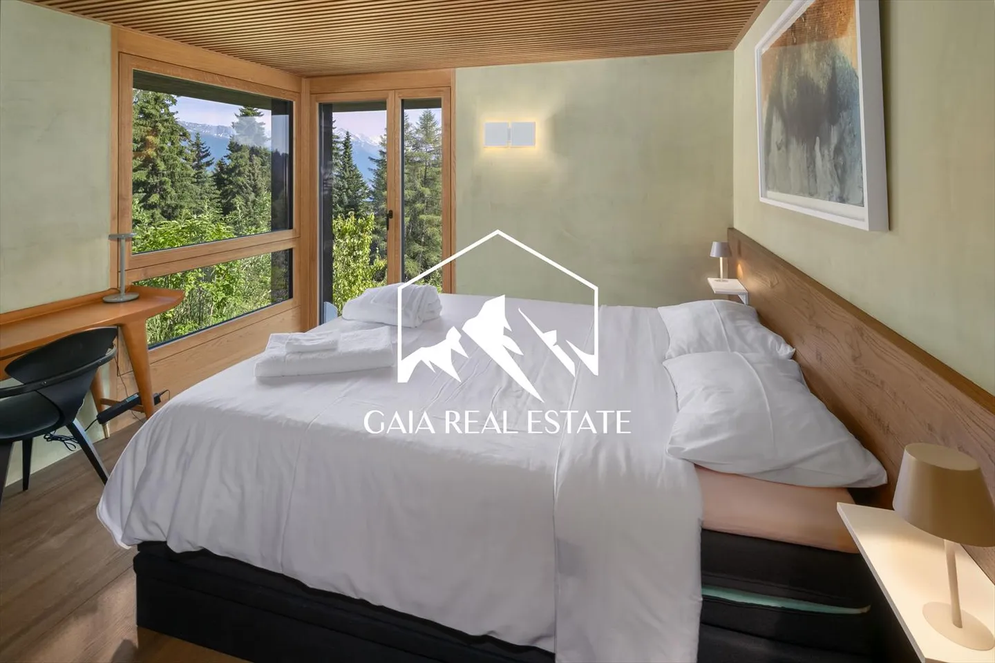 Chalet 5.5 rooms - Photo 9 of 24