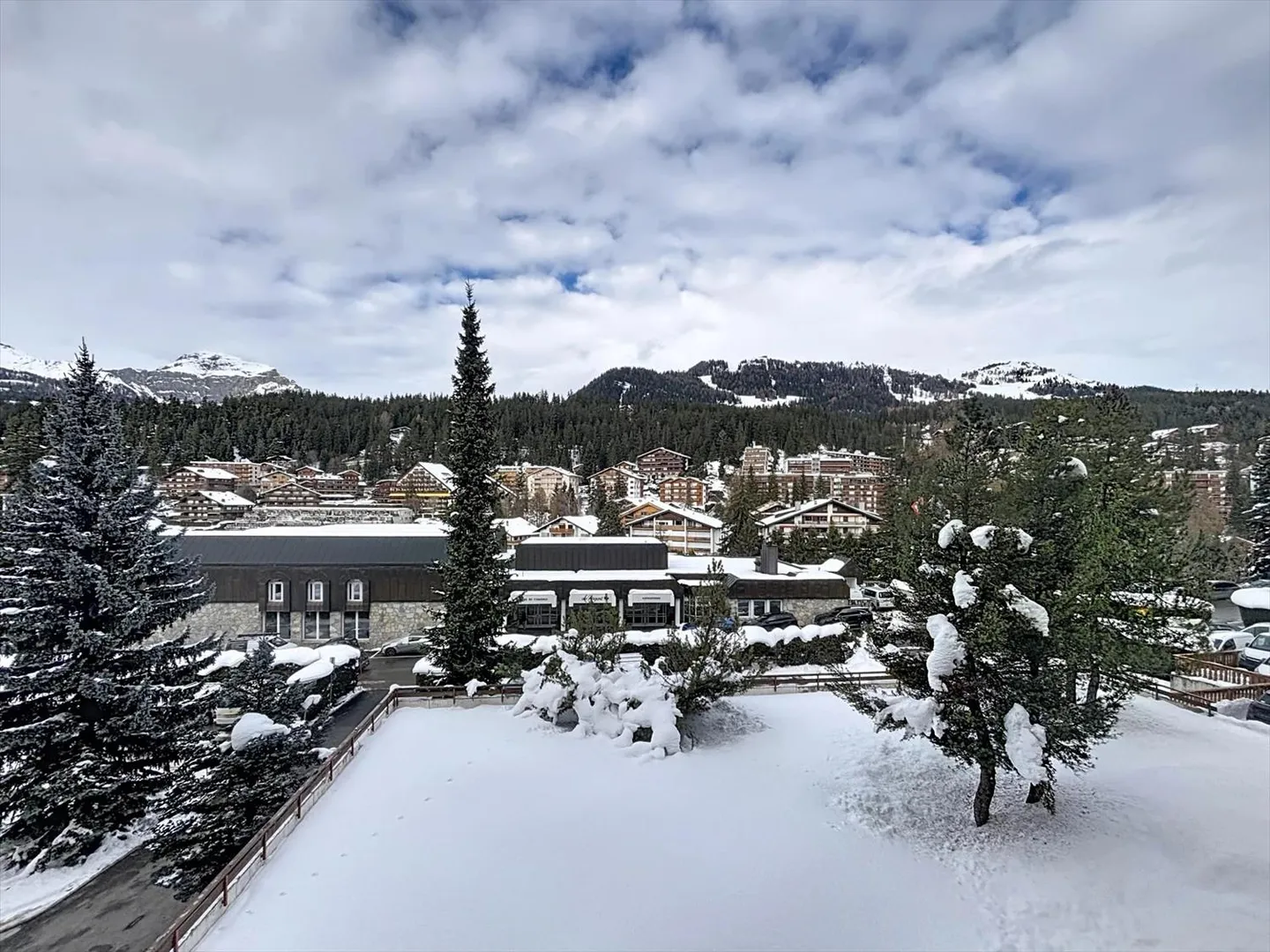 3.5 Room Apartment with Golf View - Photo 11 of 12