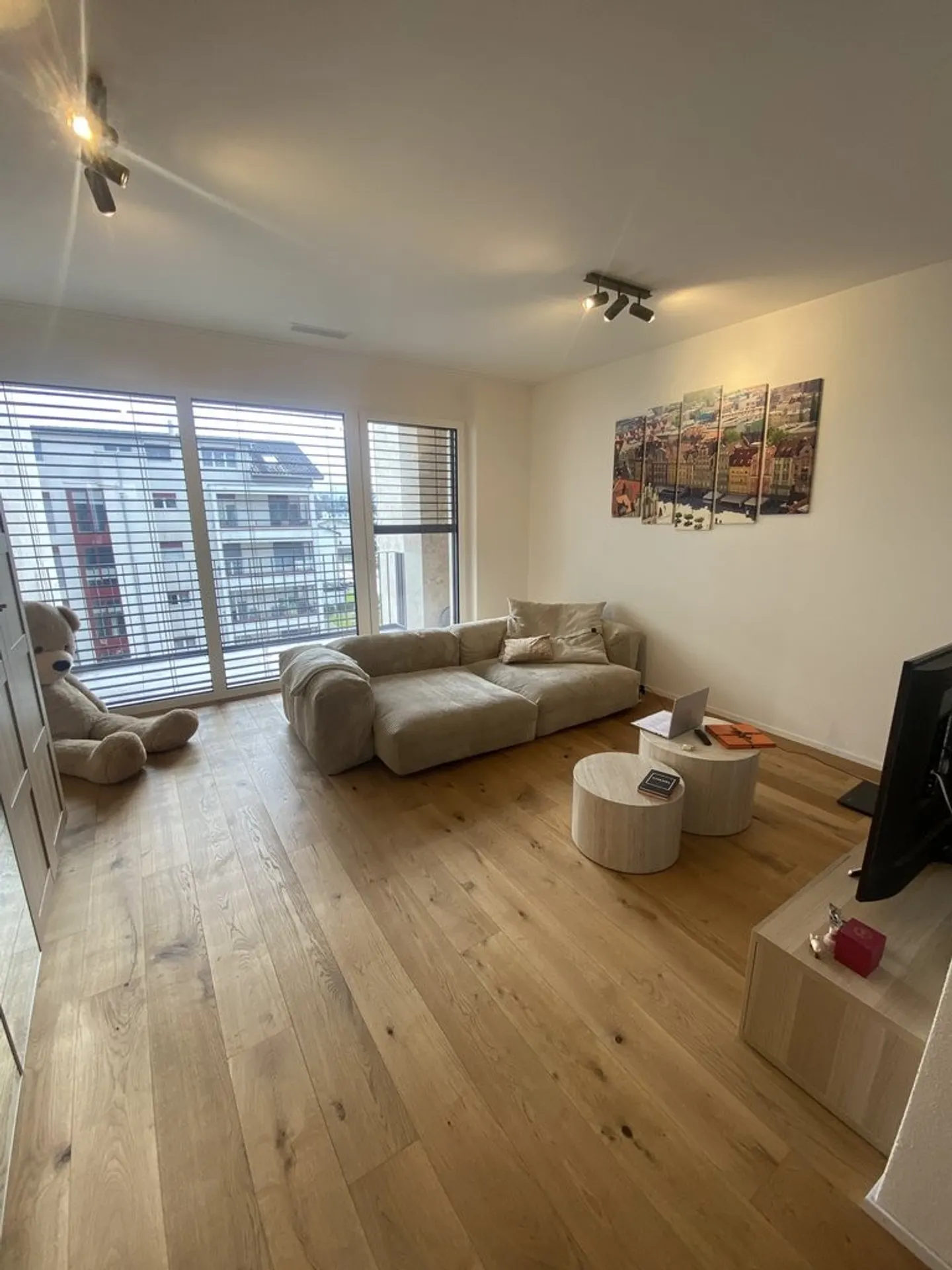 Modernes 1.5-Zimmer-Apartment - Foto 2 von 7