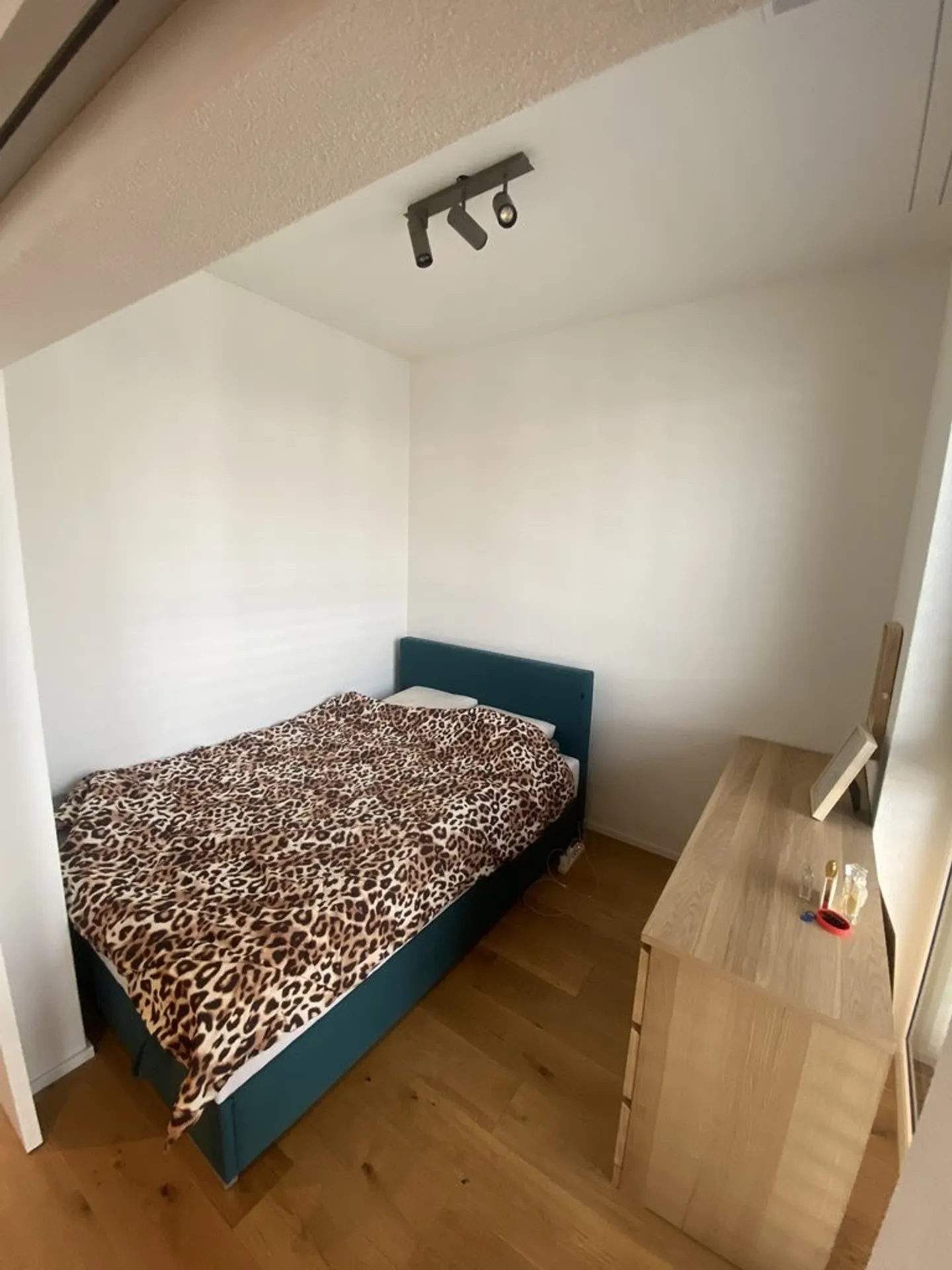 Modernes 1.5-Zimmer-Apartment - Foto 3 von 7