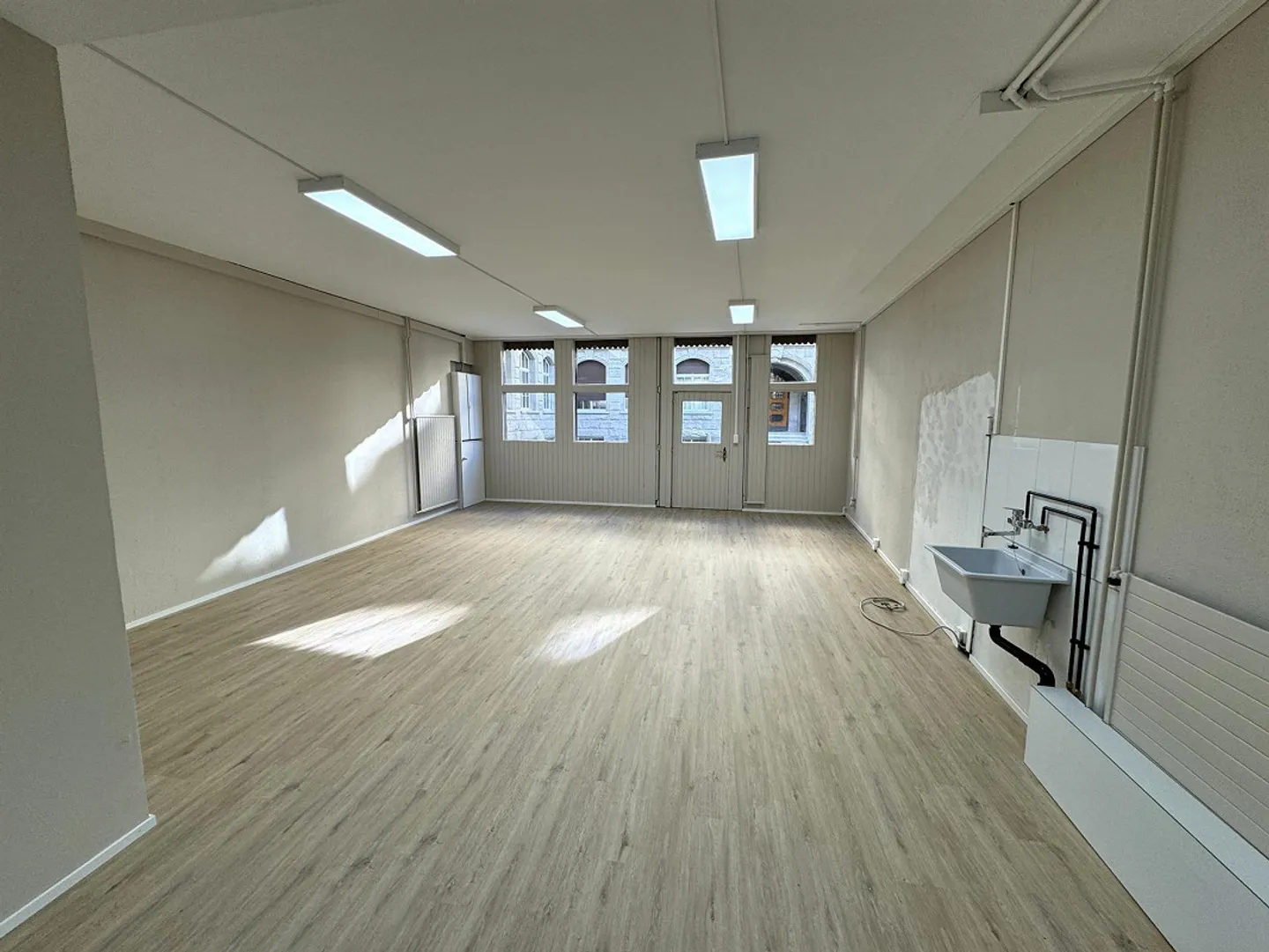 Charming Retail Space in the Old Town - Photo 2 of 10