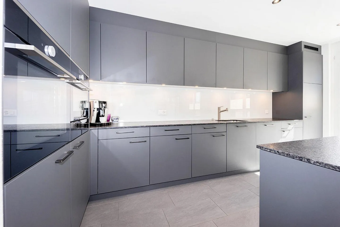 Newly built, exclusive 4.5-room garden apartment in top condition - Photo 11 of 14