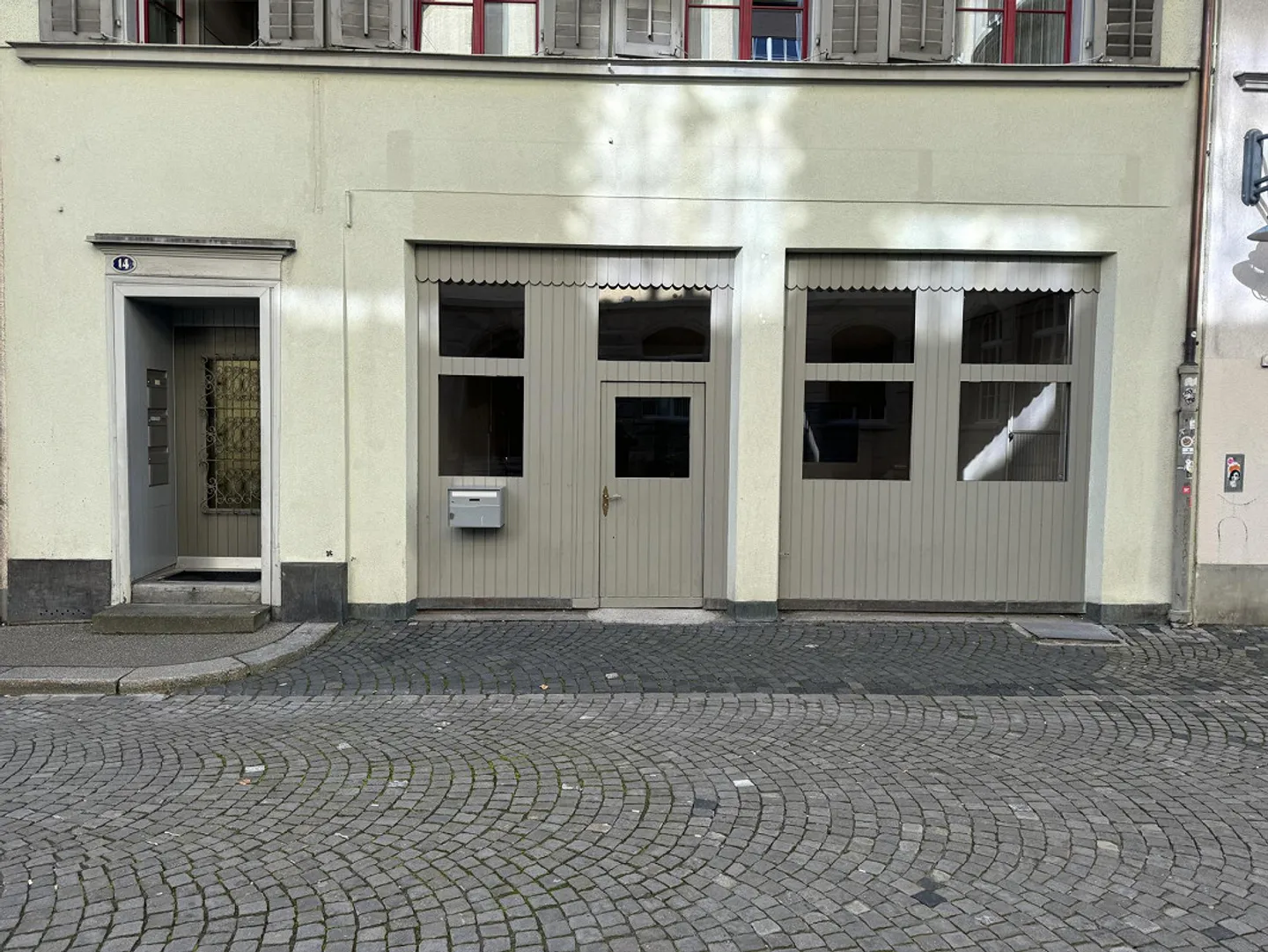 Charming Retail Space in the Old Town - Photo 4 of 10