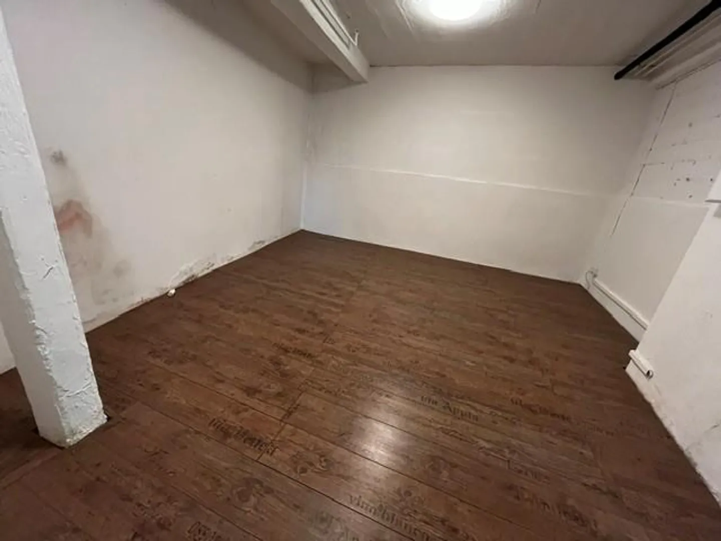 Spazio commerciale affascinante nel quartiere del monastero - Foto 4 di 7