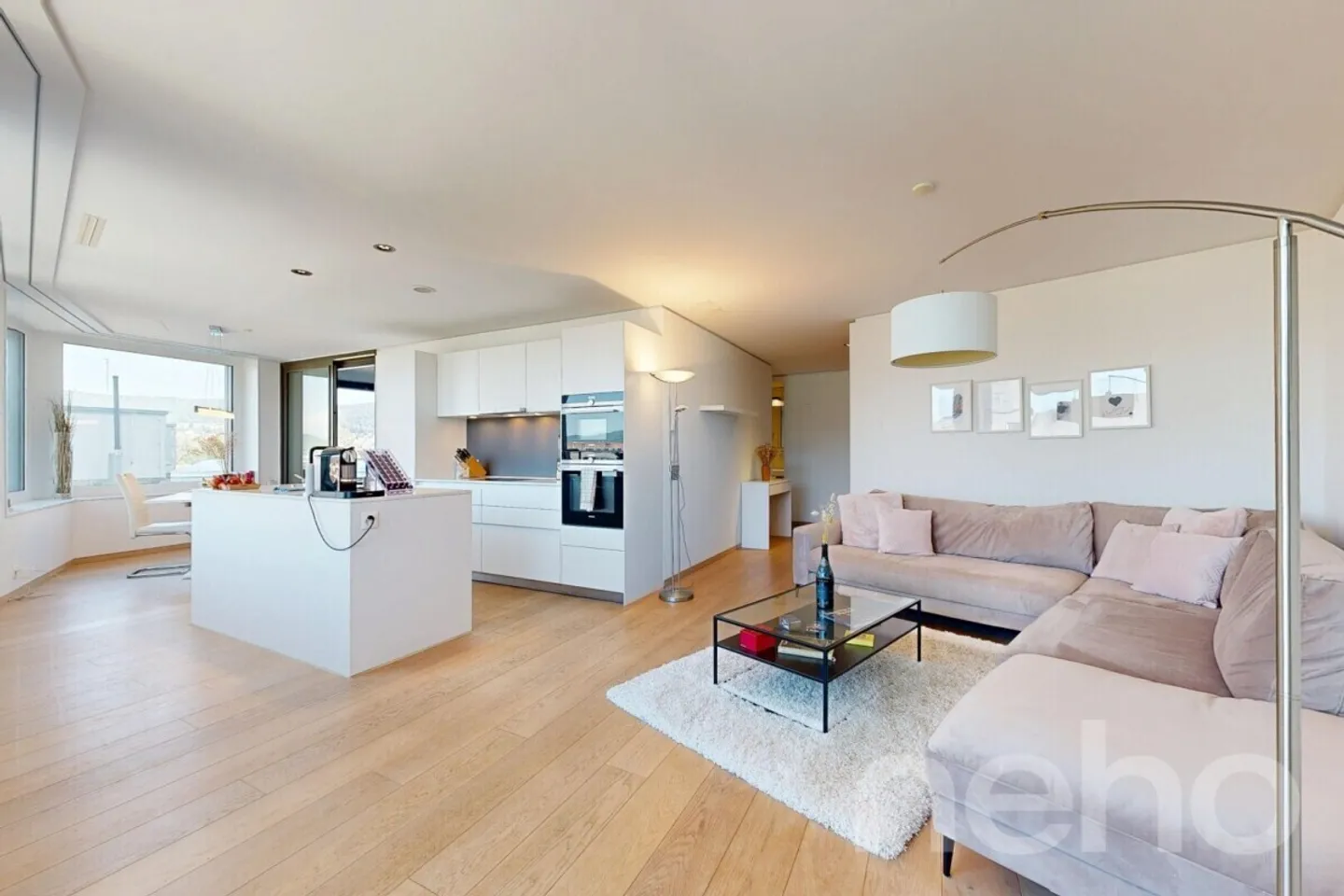 Luxuswohnung mit atemberaubendem Blick - Foto 3 von 12