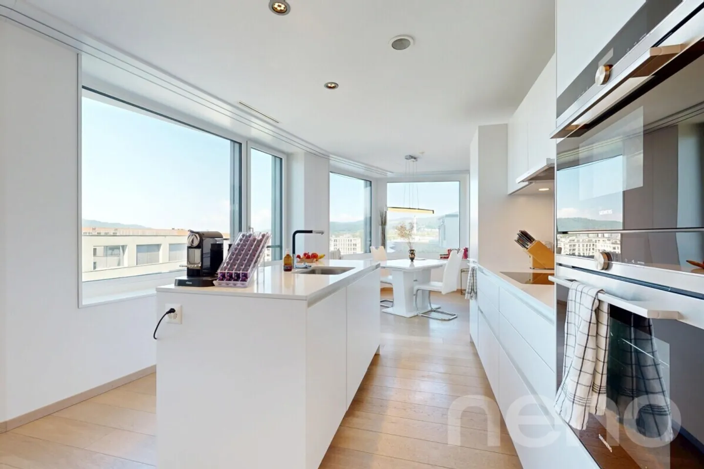 Luxuswohnung mit atemberaubendem Blick - Foto 4 von 12