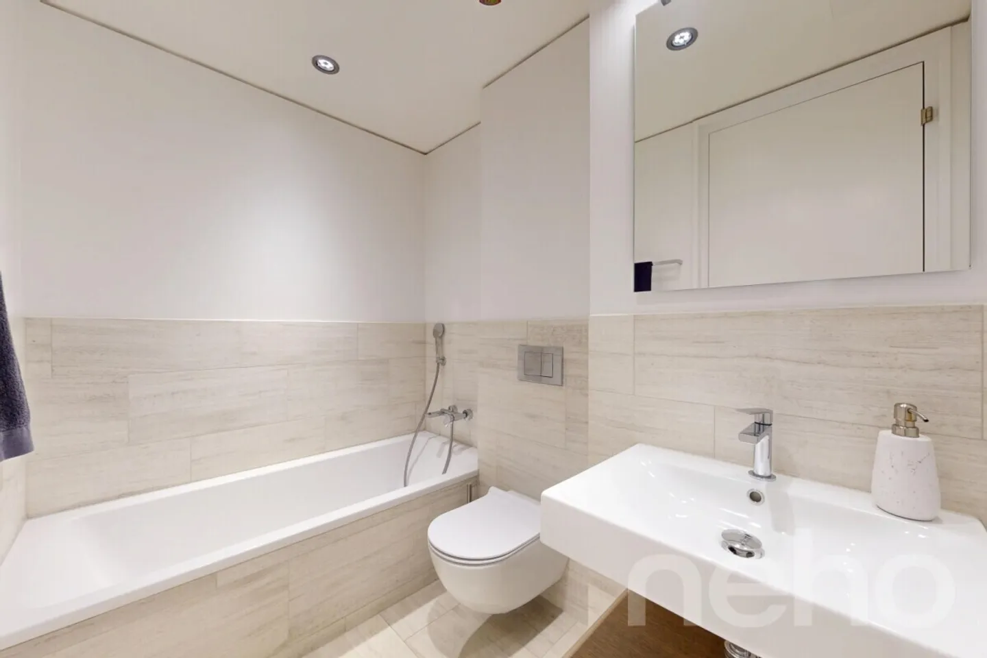 Luxuswohnung mit atemberaubendem Blick - Foto 8 von 12