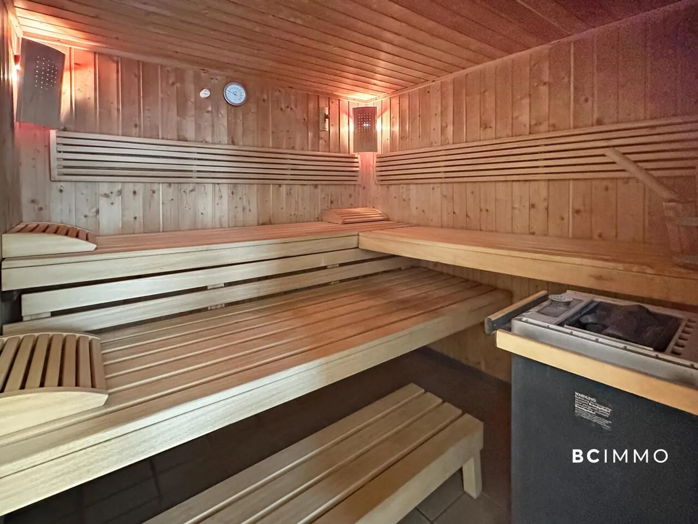 Superbo attico duplex con vista panoramica sul Pays d'Enhaut | Esclusiva BC IMMO - Foto 11 di 12
