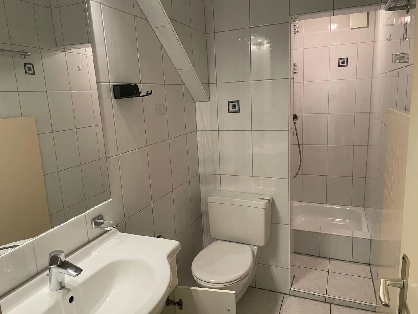 Appartement sous les combles de 3,5 pièces - Photo 5 sur 5