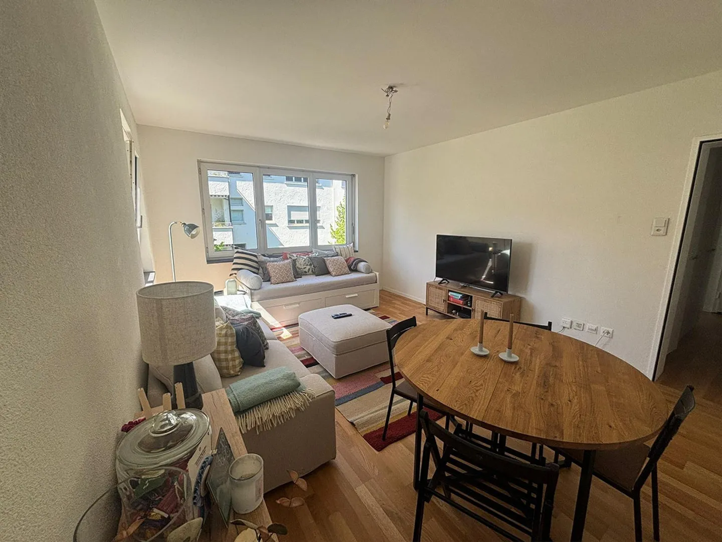 Bright 3.5-Room Apartment in Wiedikon - Photo 4 of 17