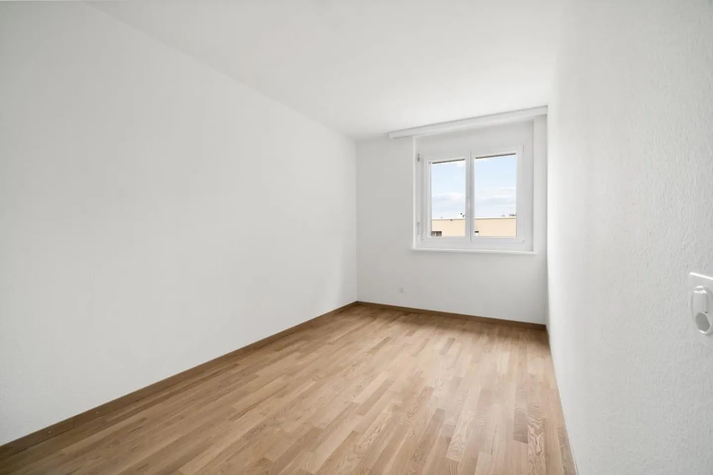 Appartement 4.5 pièces dans un quartier familial - Photo 6 sur 8