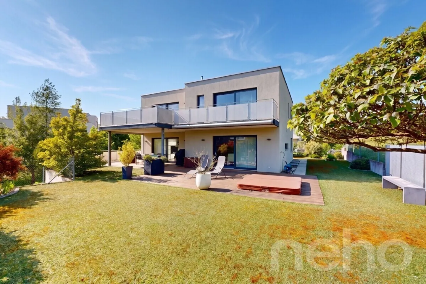 Opportunité unique : Maison individuelle de 6,5 pièces de haute qualité - Photo 1 sur 12