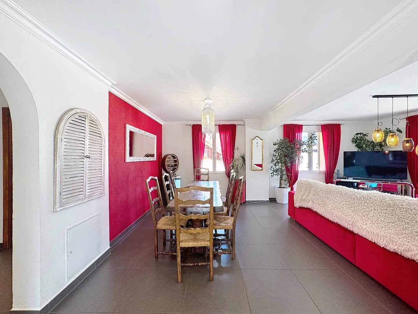 Superbe duplex attique à Erde, un véritable havre de paix - Photo 3 sur 11