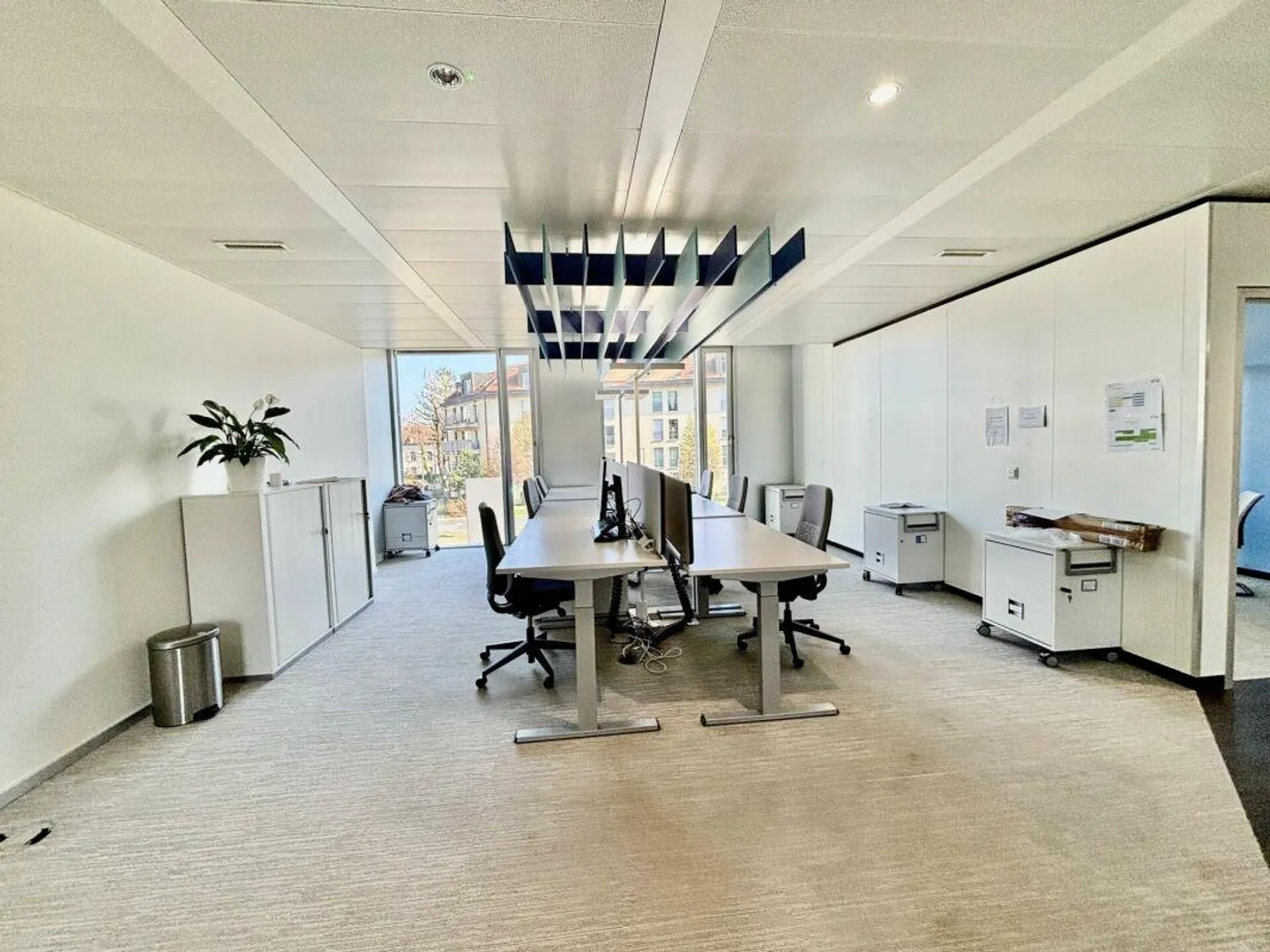 Large office floor of 850 m2 divisible 450 m2 CFF Station Morges! - Photo 6 of 11