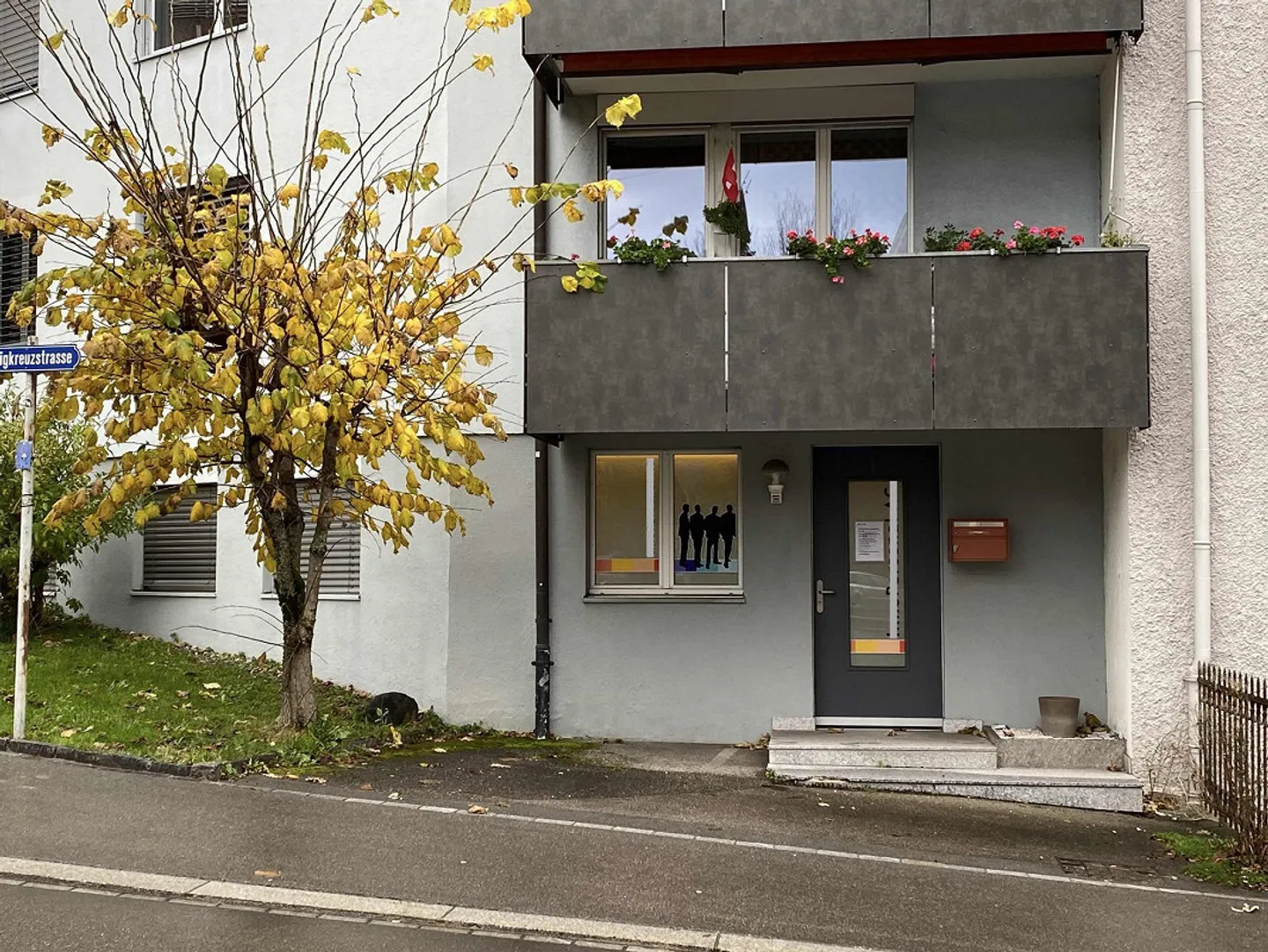 Spazio commerciale 25 m2 - Foto 2 di 7