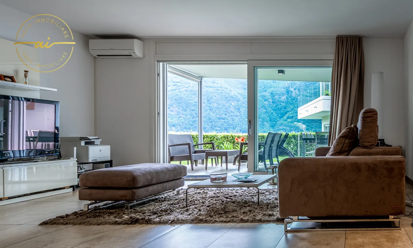 MODERN APARTMENT 5.5 ROOMS WITH GARDEN IN BELLINZONA - Photo 1 of 13