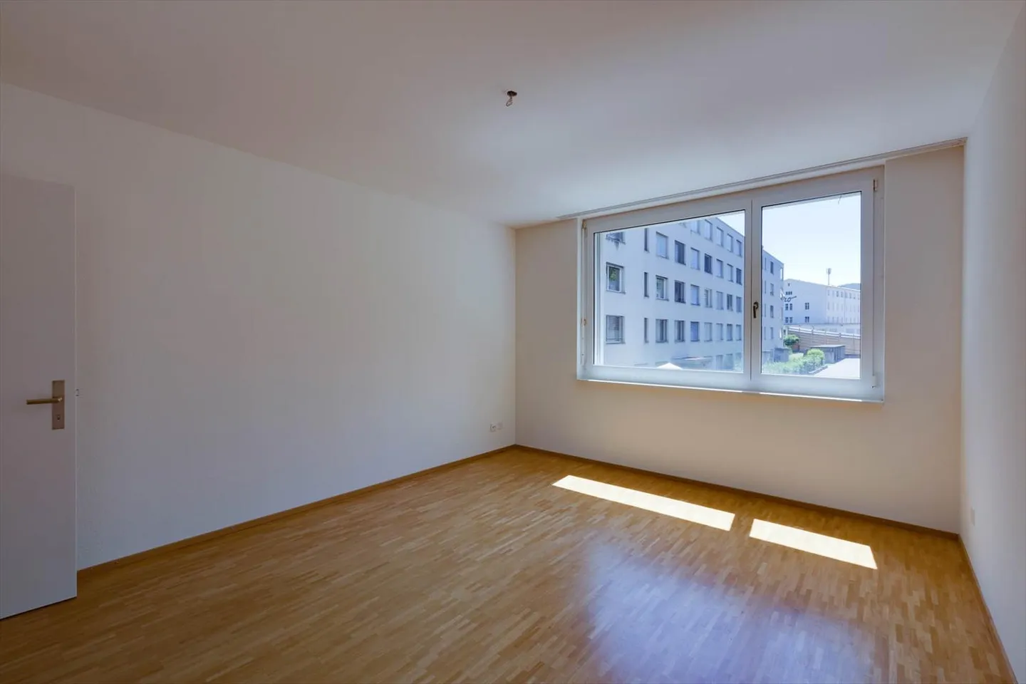 Wohnung mieten - Foto 8 von 9