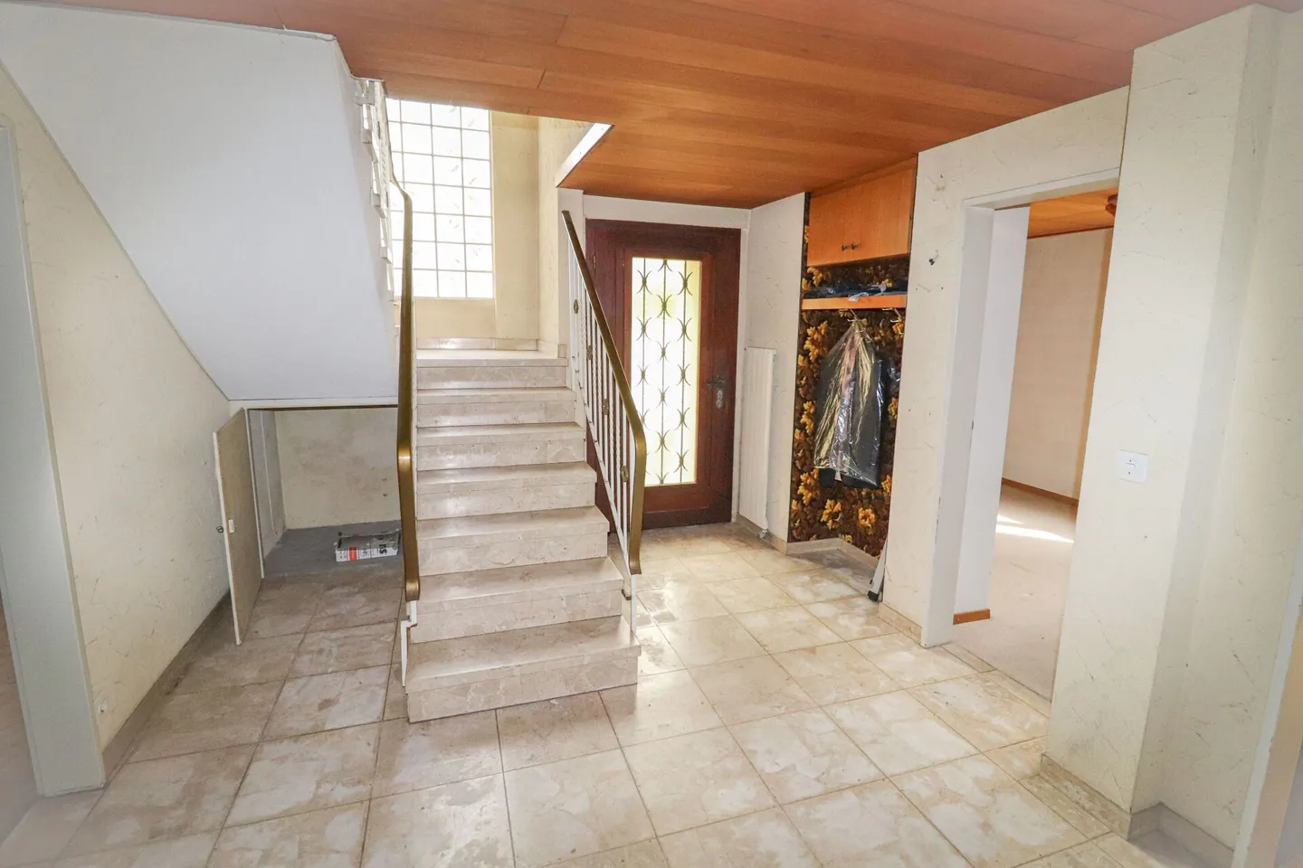 5.5 Room Single Family Home with Large Conservatory and Terrace with Interesting Development Potential - Photo 12 of 15
