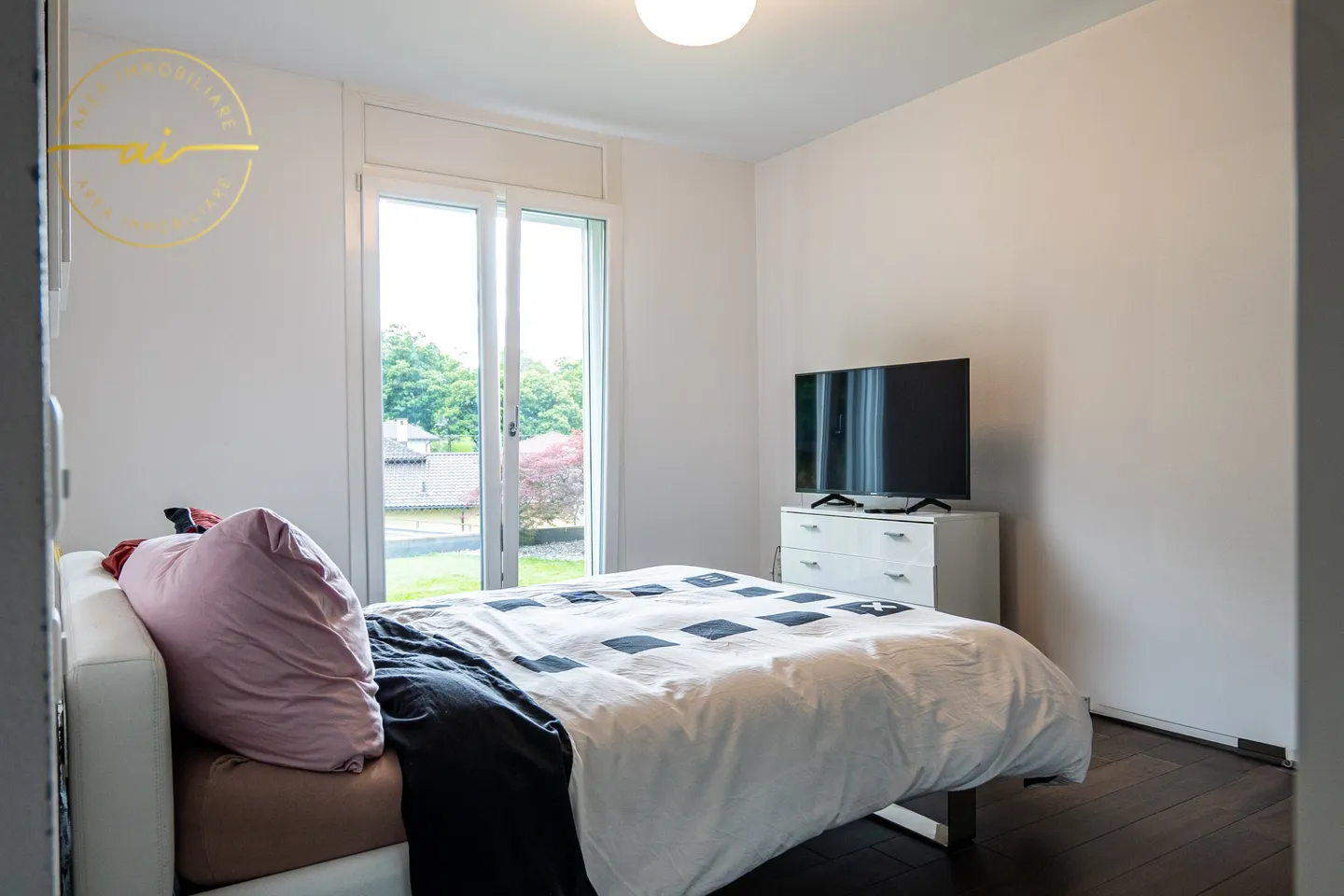 MODERN APARTMENT 5.5 ROOMS WITH GARDEN IN BELLINZONA - Photo 6 of 13