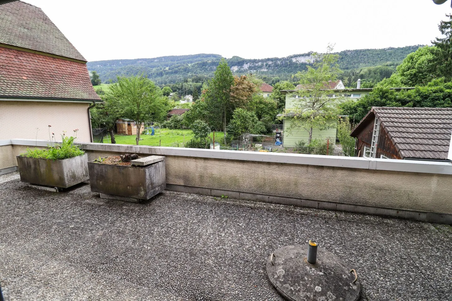 5.5 Room Single Family Home with Large Conservatory and Terrace with Interesting Development Potential - Photo 8 of 15