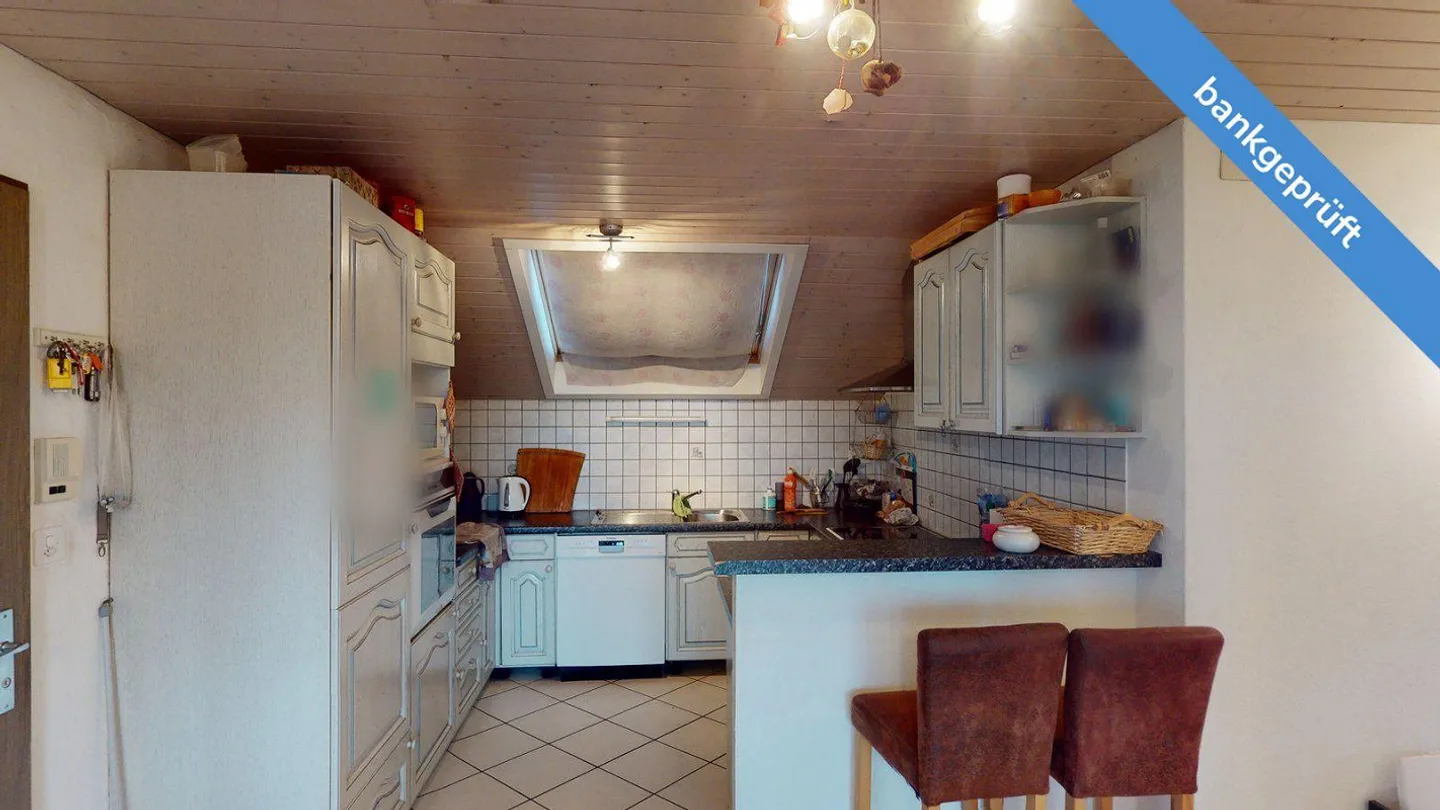 AgentSelly - Appartamento con vista sull'Aare e potenziale - Foto 4 di 13