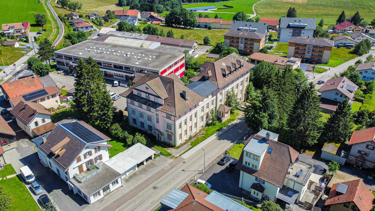 Edificio ad uso misto in affitto - Foto 20 di 24