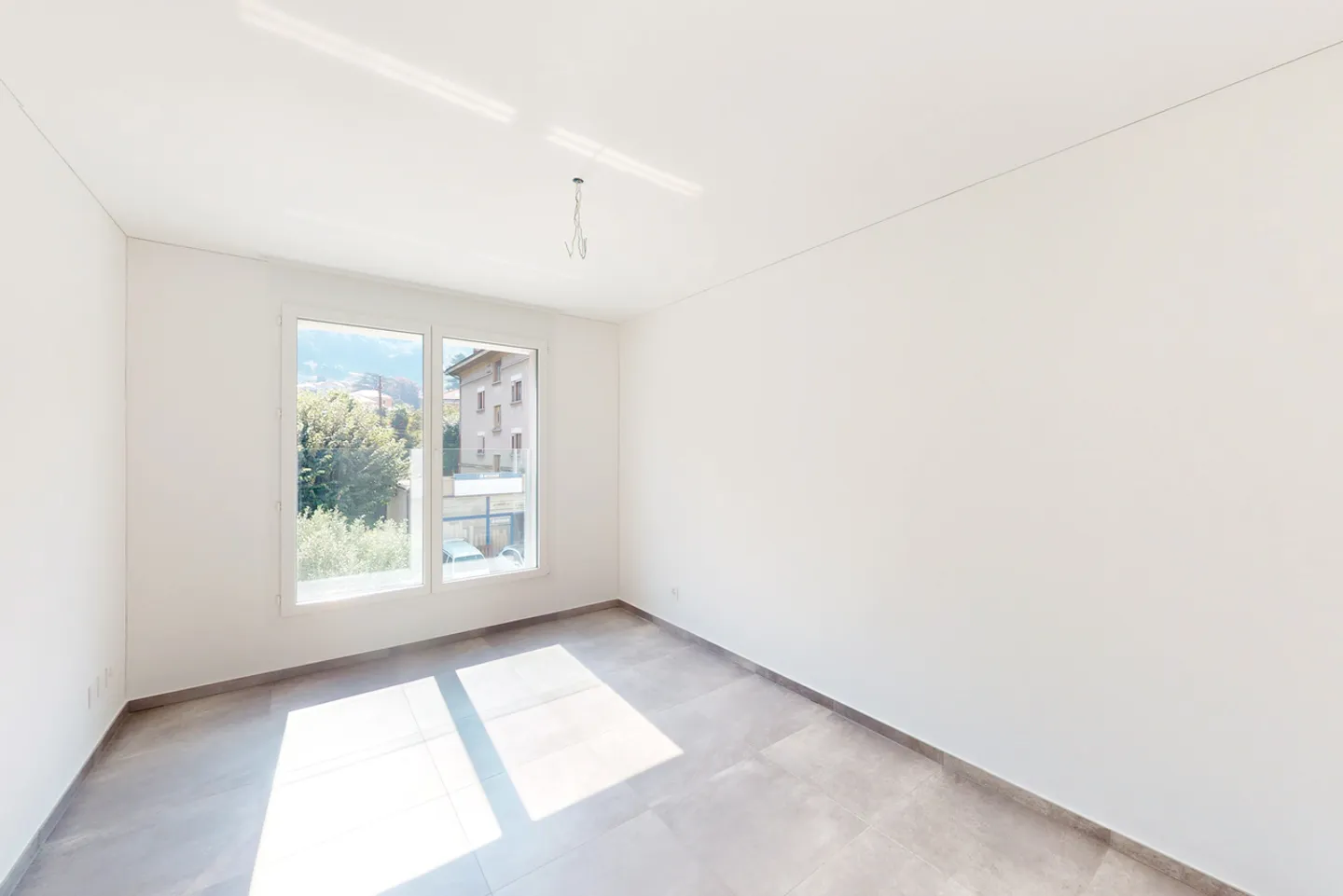 Modernes 3.5-Zimmer-Apartment - Foto 5 von 9