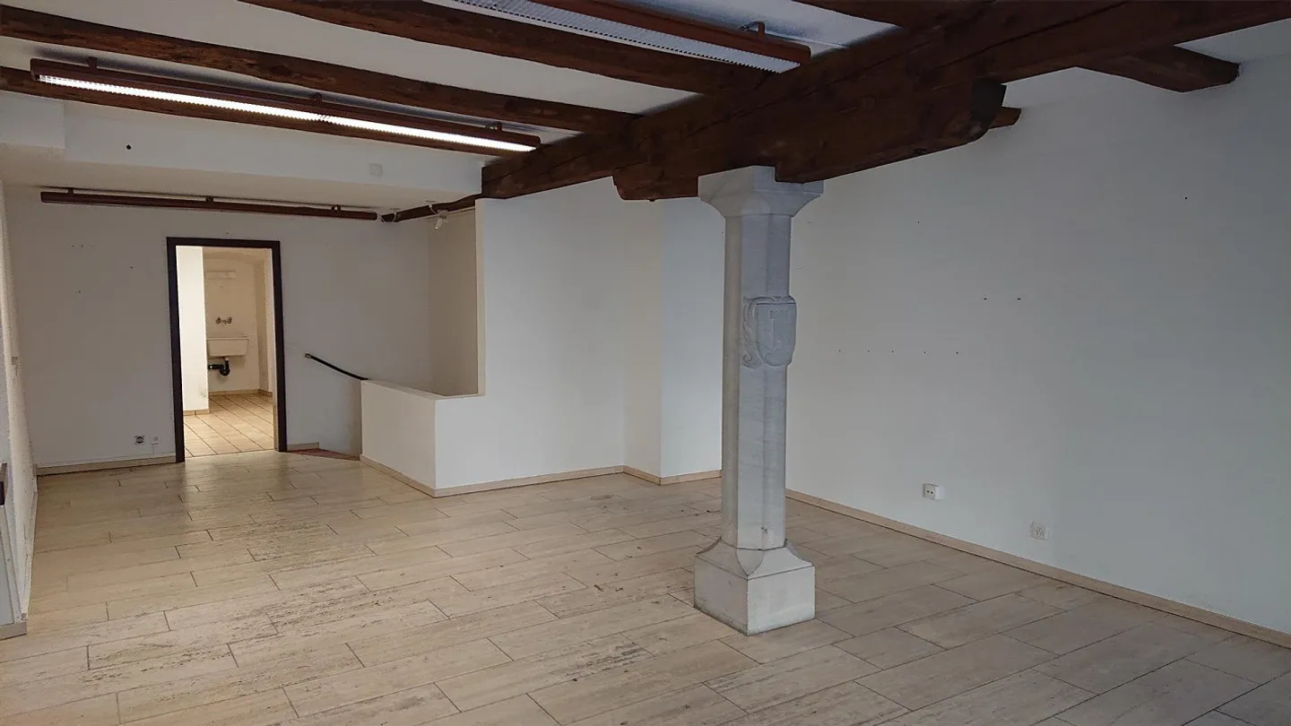 Charmantes Gewerbelokal in historischem Gebäude in Bad Zurzach - Foto 4 von 7